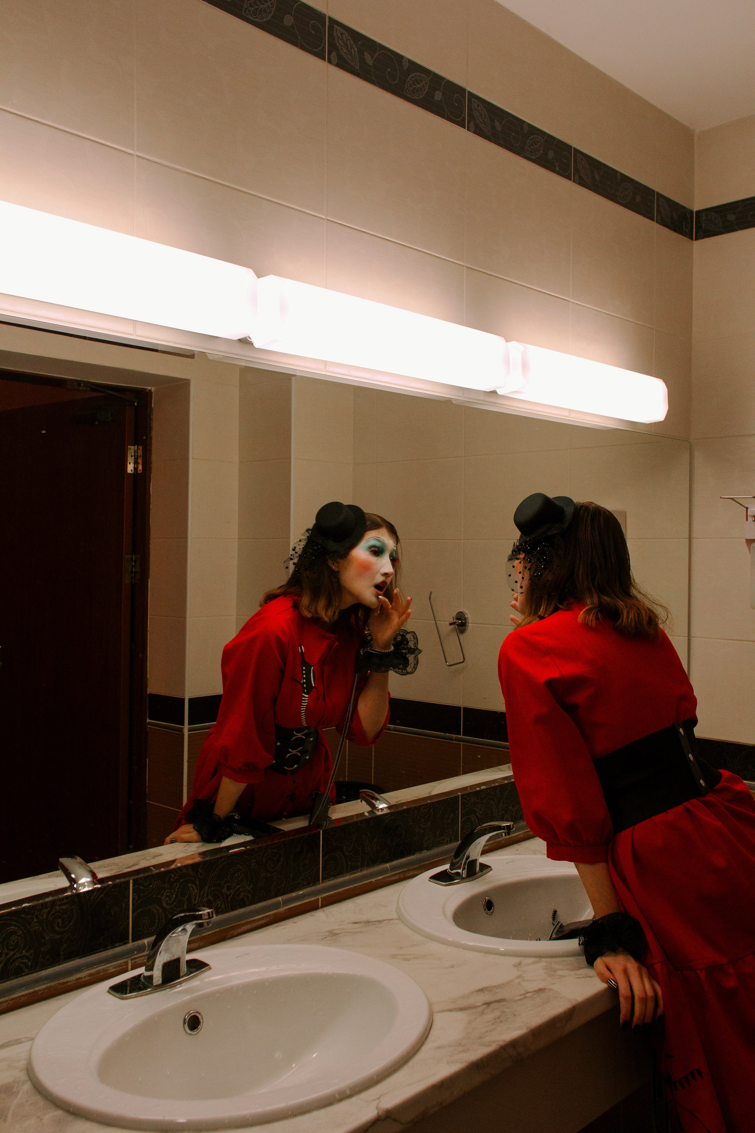 День из жизни марионетки