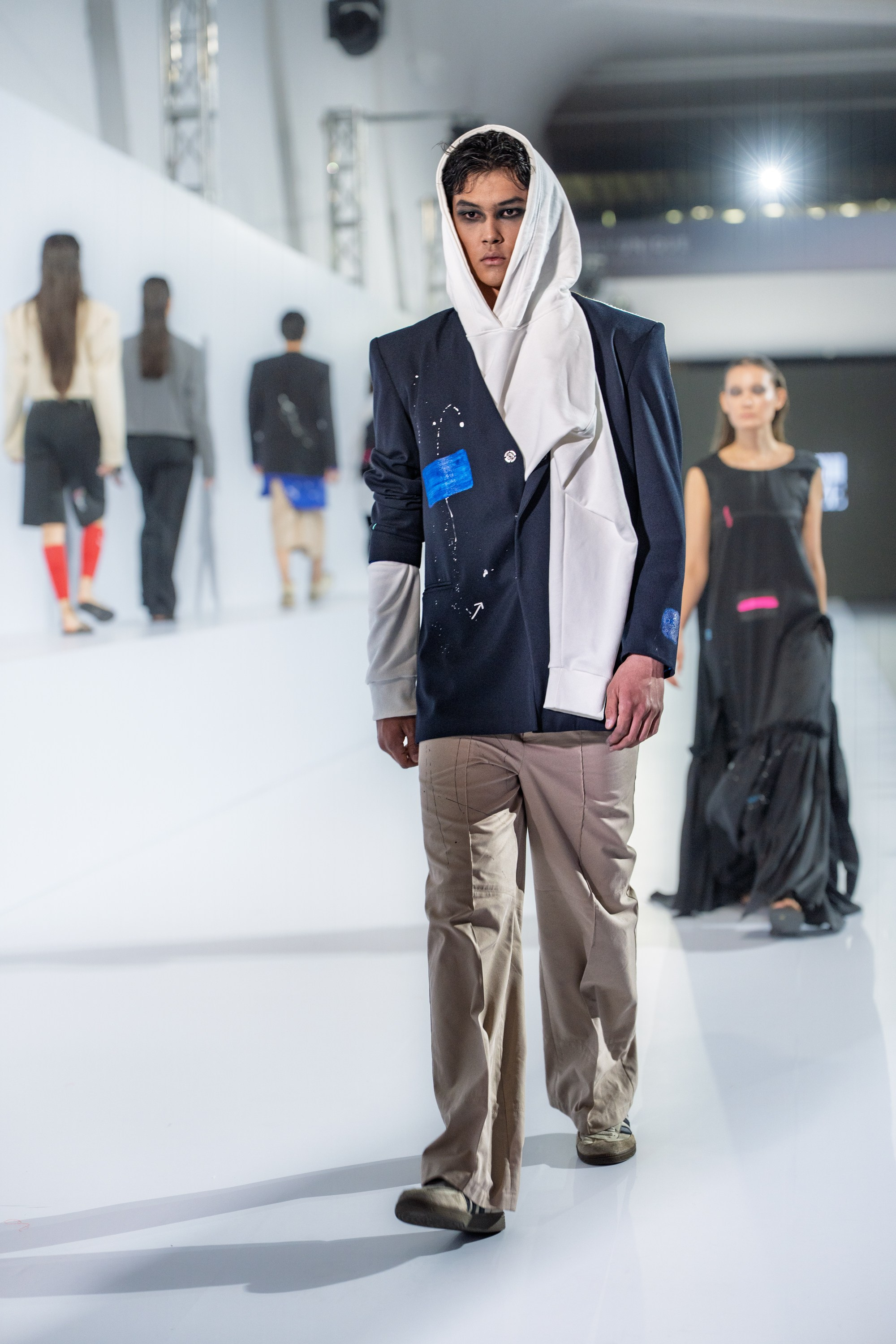 Luka Mikadze. Сайт Алматинского НЮ АРТ, будуар и фэшн фотографа Дениса Карпенко