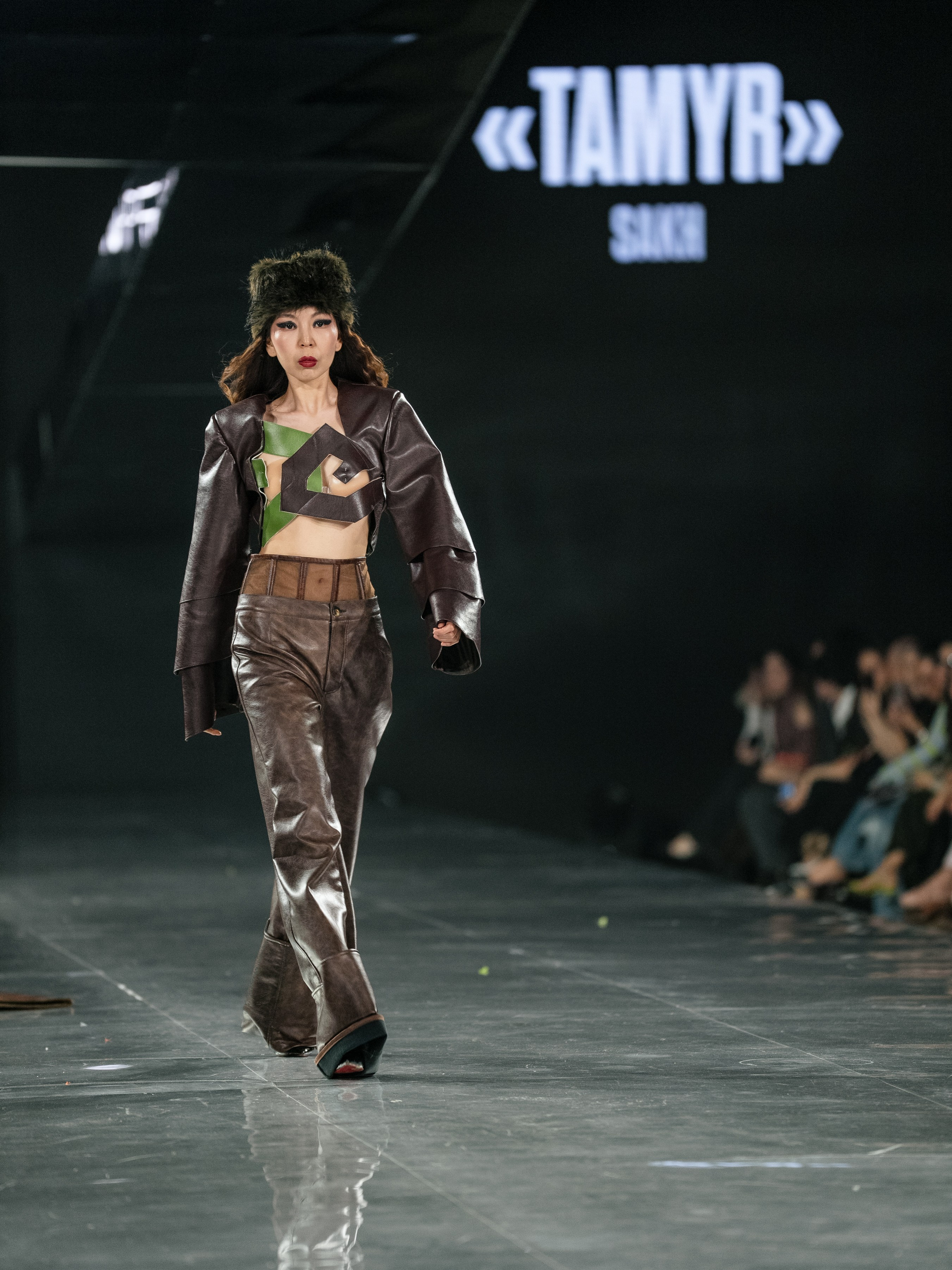 Visa Fashion Week SAKH. Сайт Алматинского НЮ АРТ, будуар и фэшн фотографа Дениса Карпенко