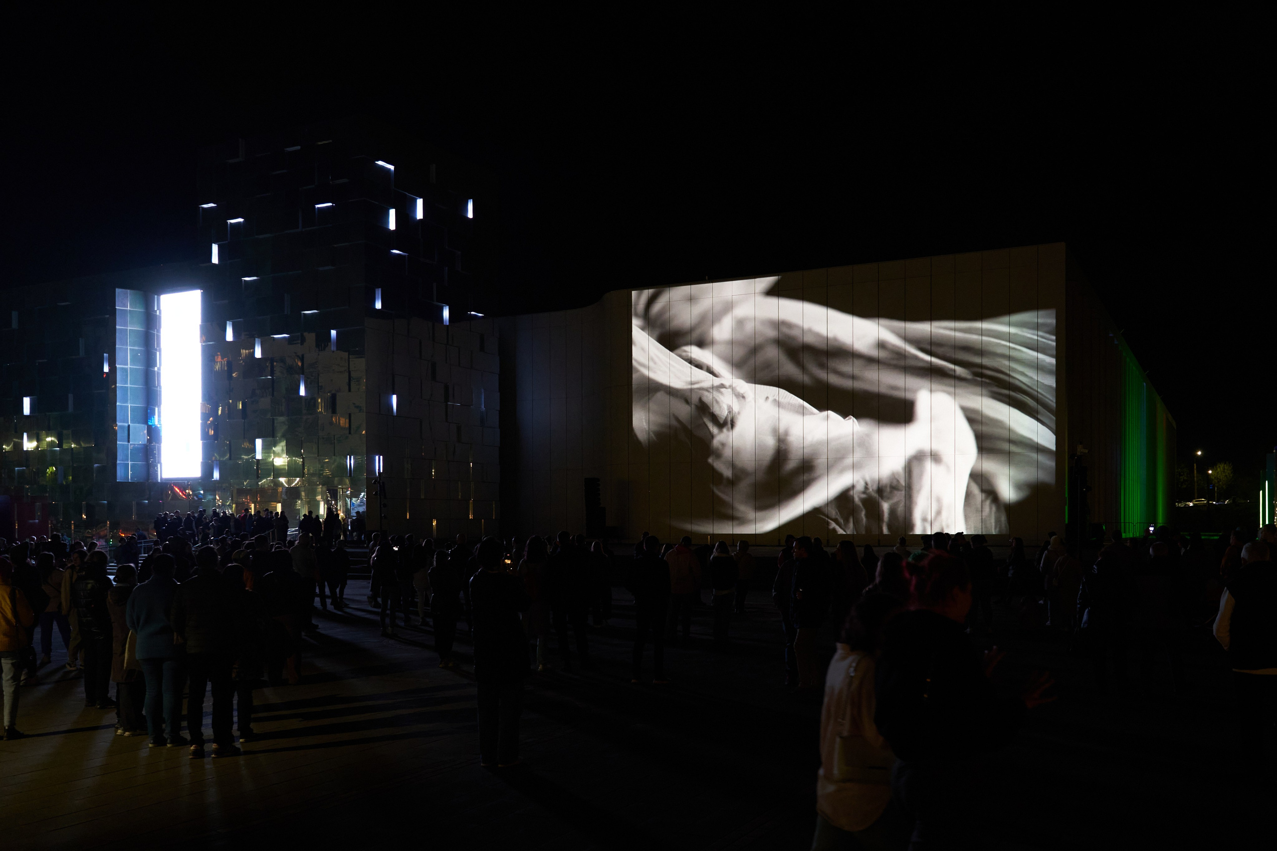 Международный фестиваль медиаискусства «INTERVALS» 24-25г. Репортажный фотограф Вилянов Евгений. Нижний Новгород