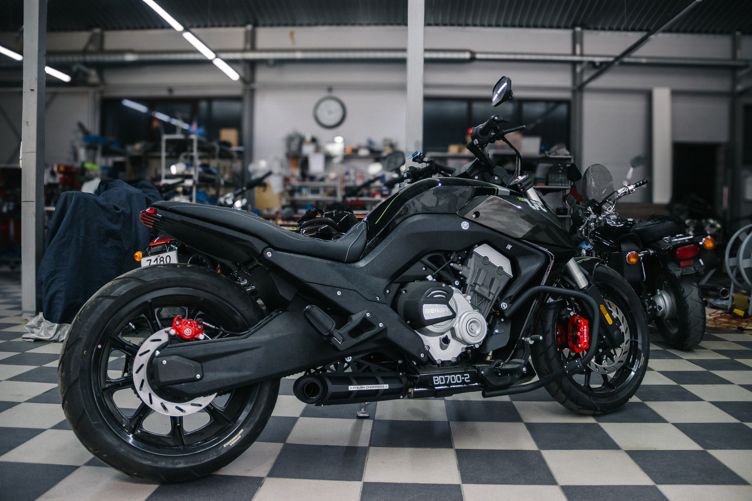 BENDA JFC700. ......