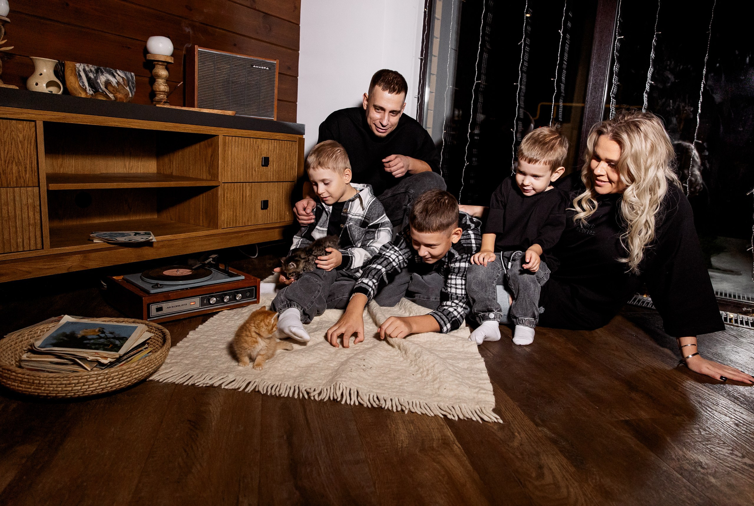 Эдуард и Дарья с сыновьями. Свадебный и семейный фотограф в Челябинске Юлия Ишимова