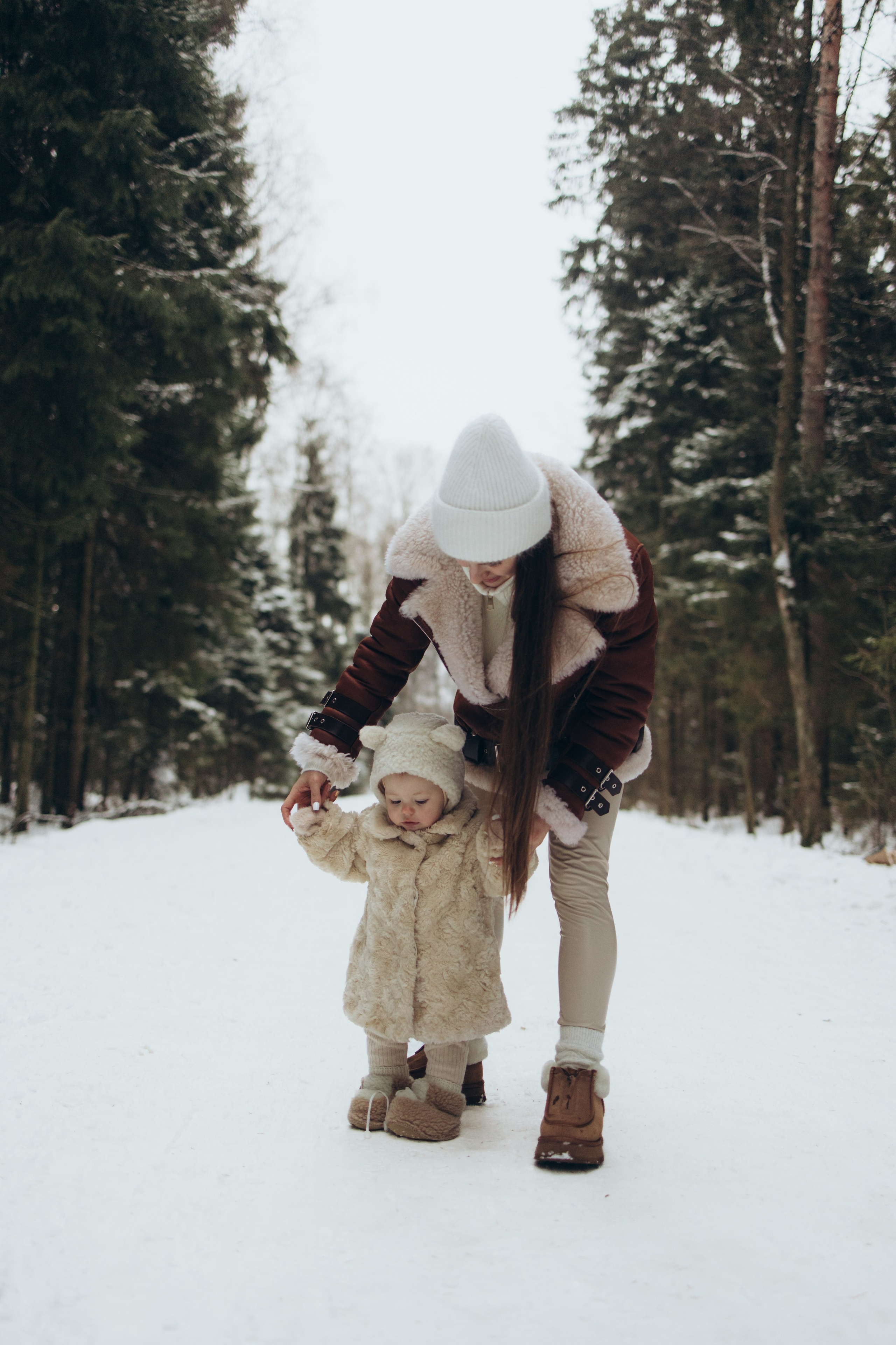 Снежный лес. Семейный фотограф в Москве Виктория Ястребинская