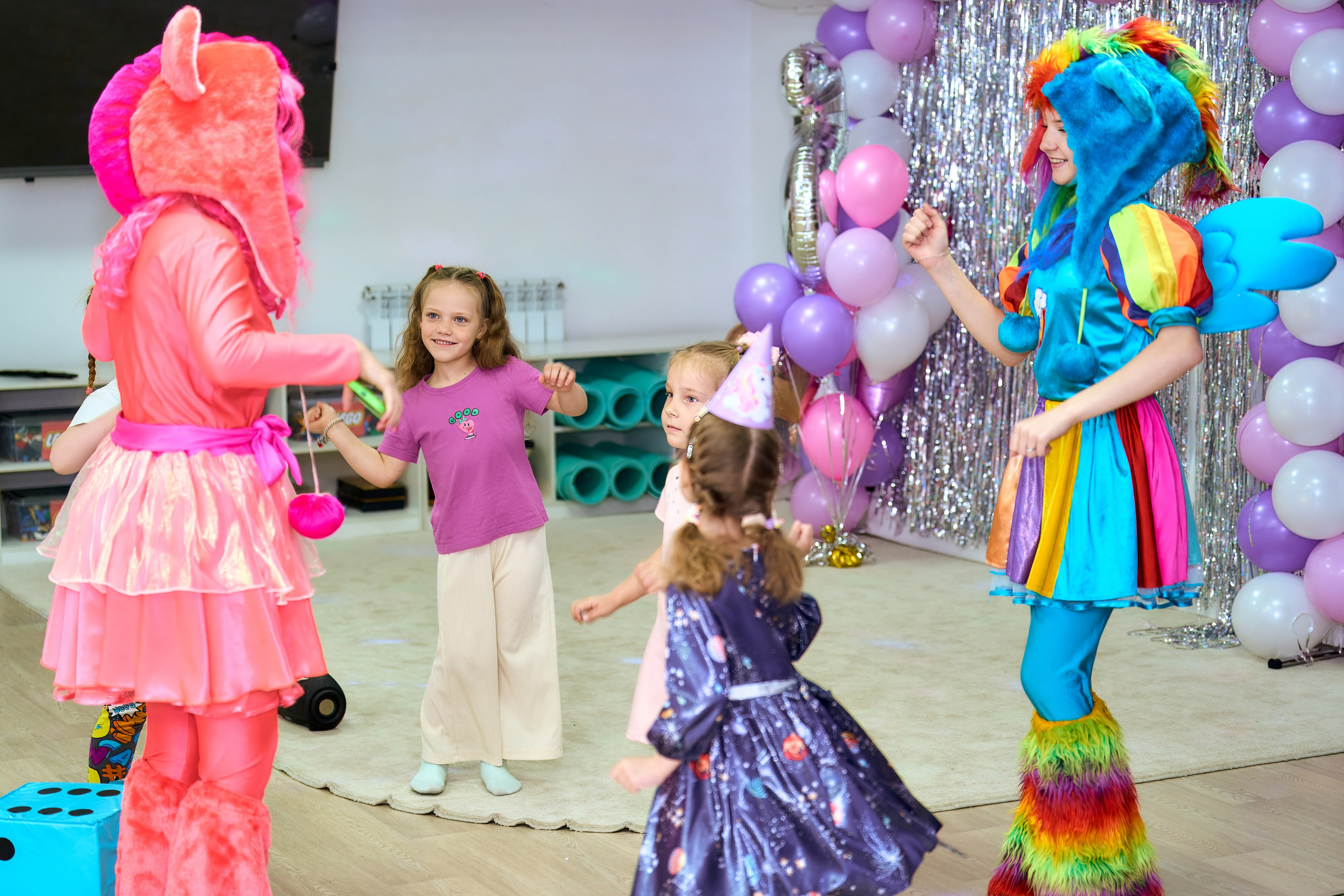 Универик. Фотограф на любой праздник в Южно-Сахалинске