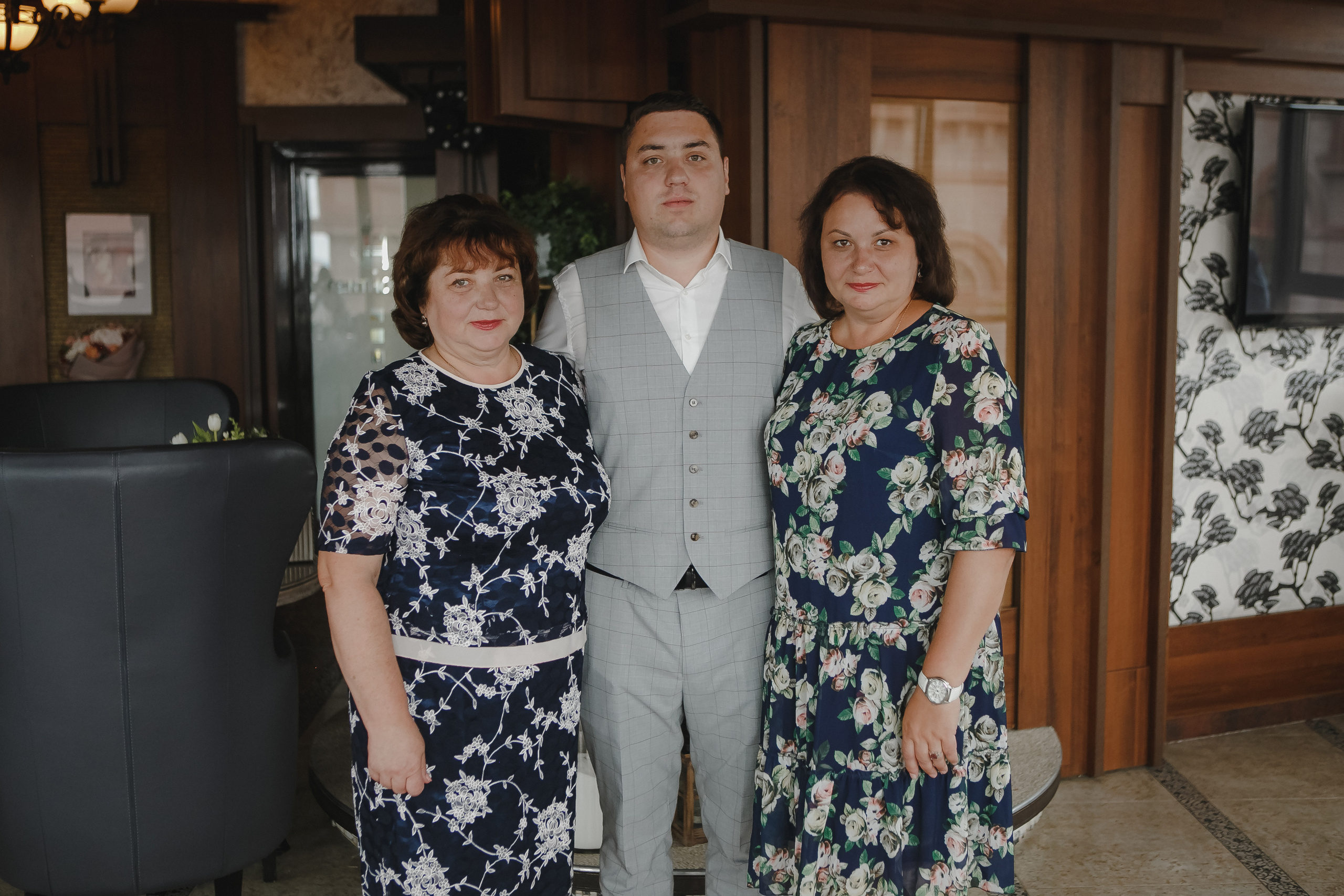 Таня и Илья (прогулка и банкет). Семейный и свадебный фотограф в Нижнем Новгороде