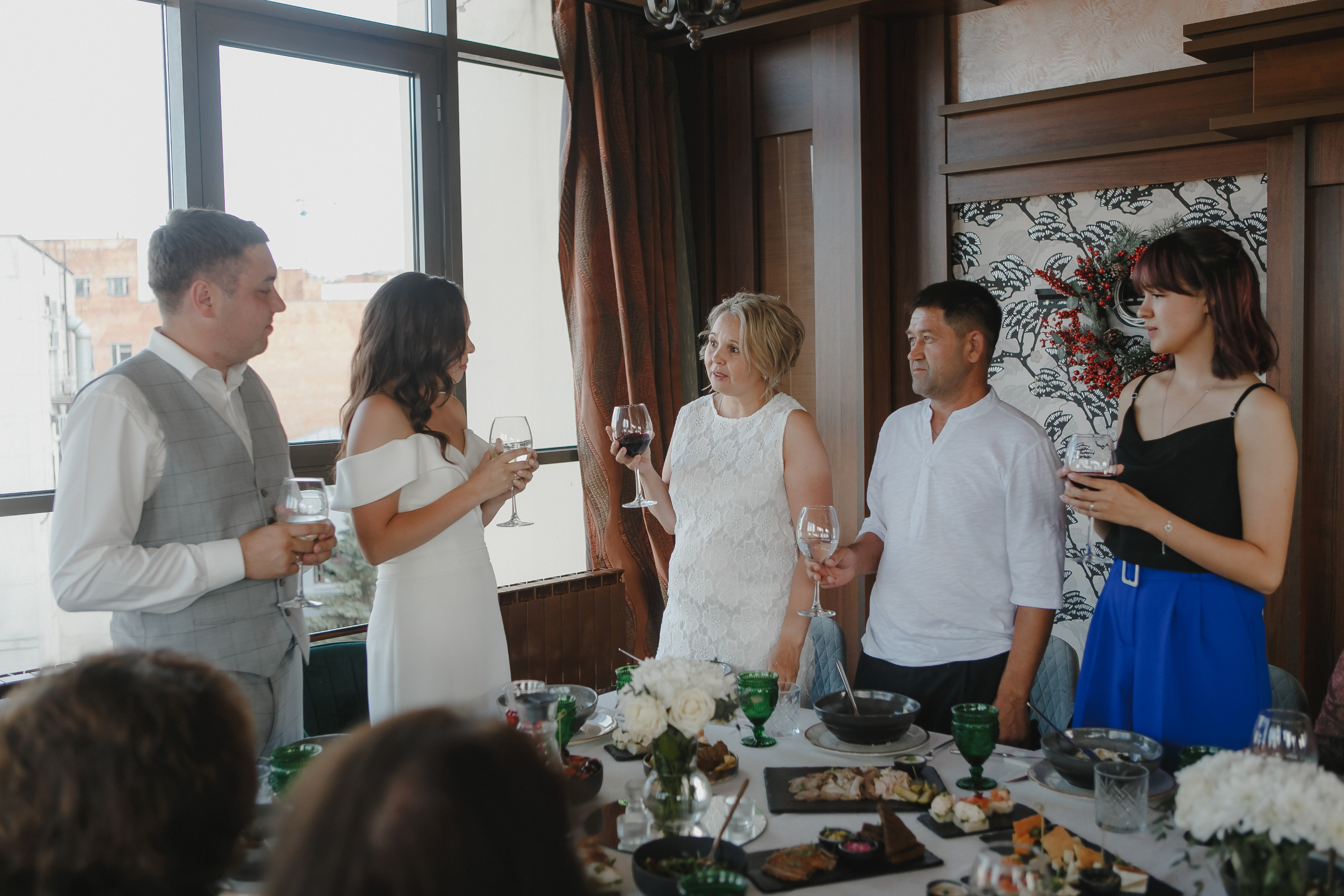 Таня и Илья (прогулка и банкет). Семейный и свадебный фотограф в Нижнем Новгороде