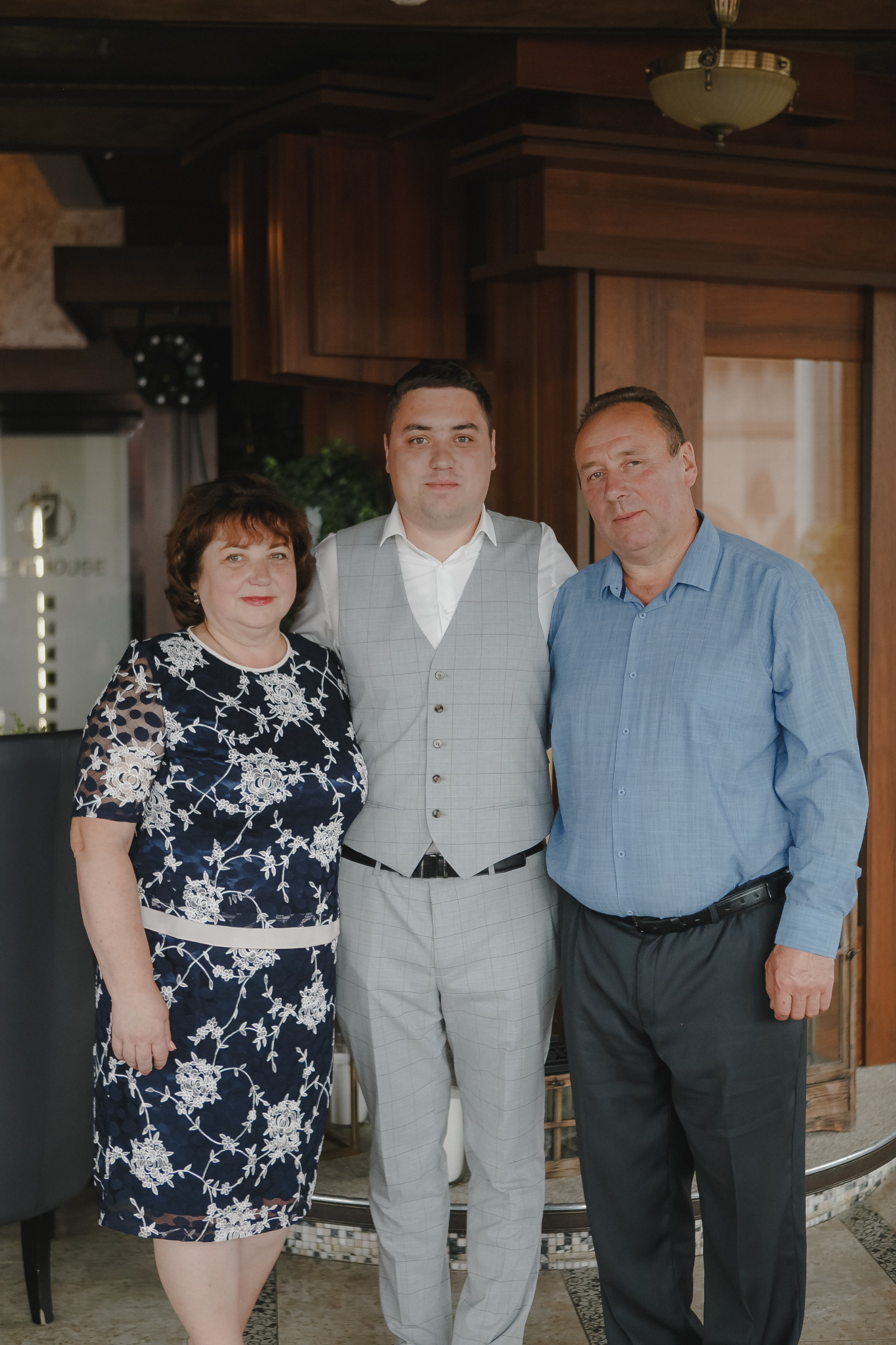 Таня и Илья (прогулка и банкет). Семейный и свадебный фотограф в Нижнем Новгороде