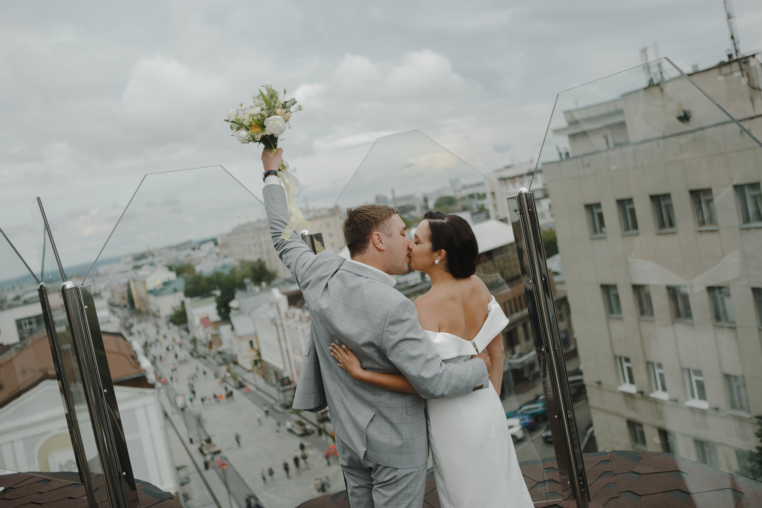 Таня и Илья (прогулка и банкет). Семейный и свадебный фотограф в Нижнем Новгороде