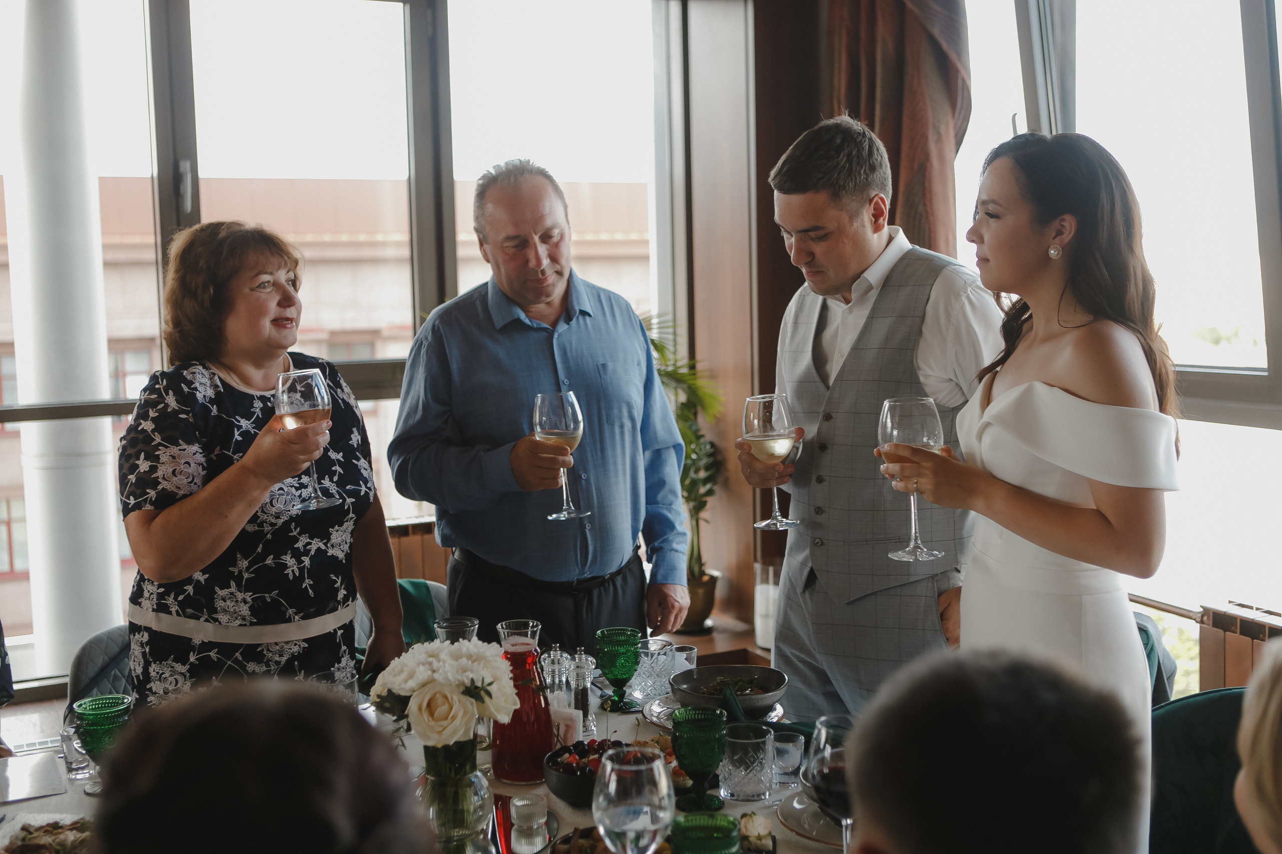 Таня и Илья (прогулка и банкет). Семейный и свадебный фотограф в Нижнем Новгороде