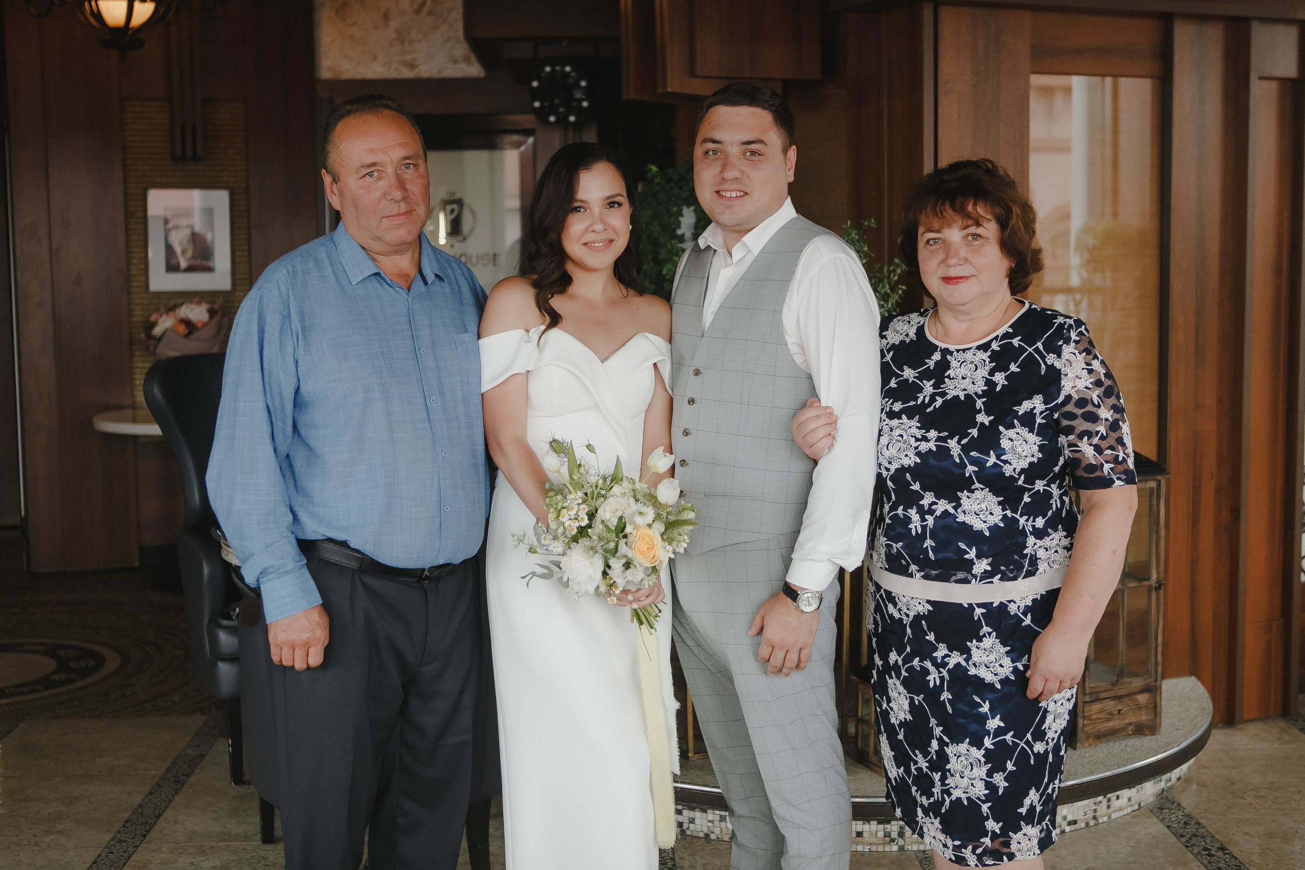 Таня и Илья (прогулка и банкет). Семейный и свадебный фотограф в Нижнем Новгороде