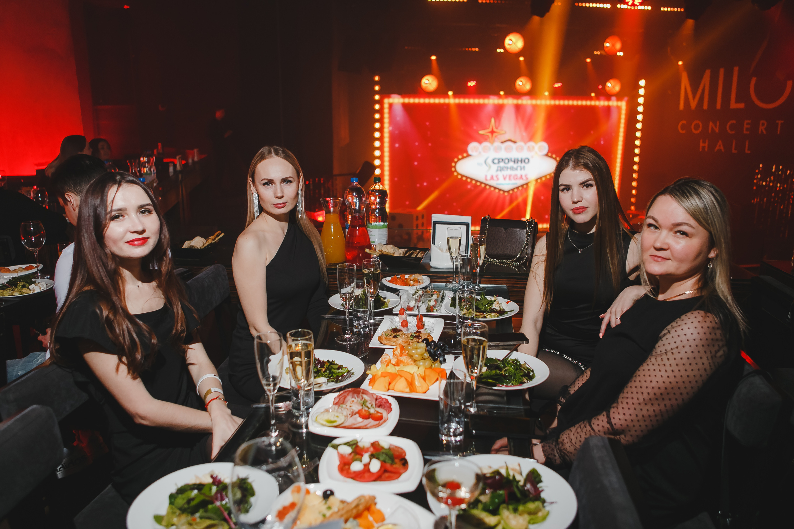 Корпоратив. Награждение сотрудников. Семейный и свадебный фотограф в Нижнем Новгороде