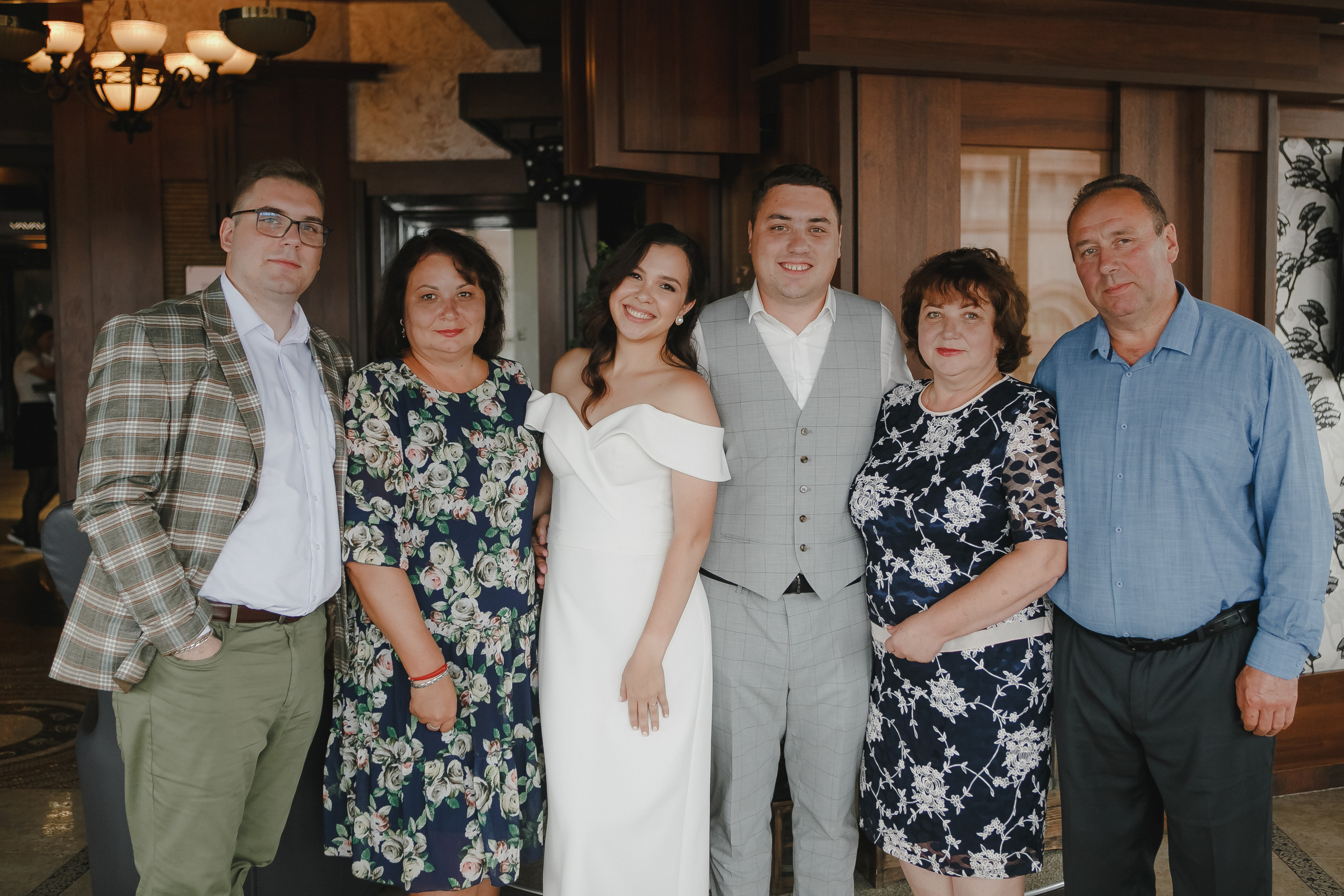 Таня и Илья (прогулка и банкет). Семейный и свадебный фотограф в Нижнем Новгороде