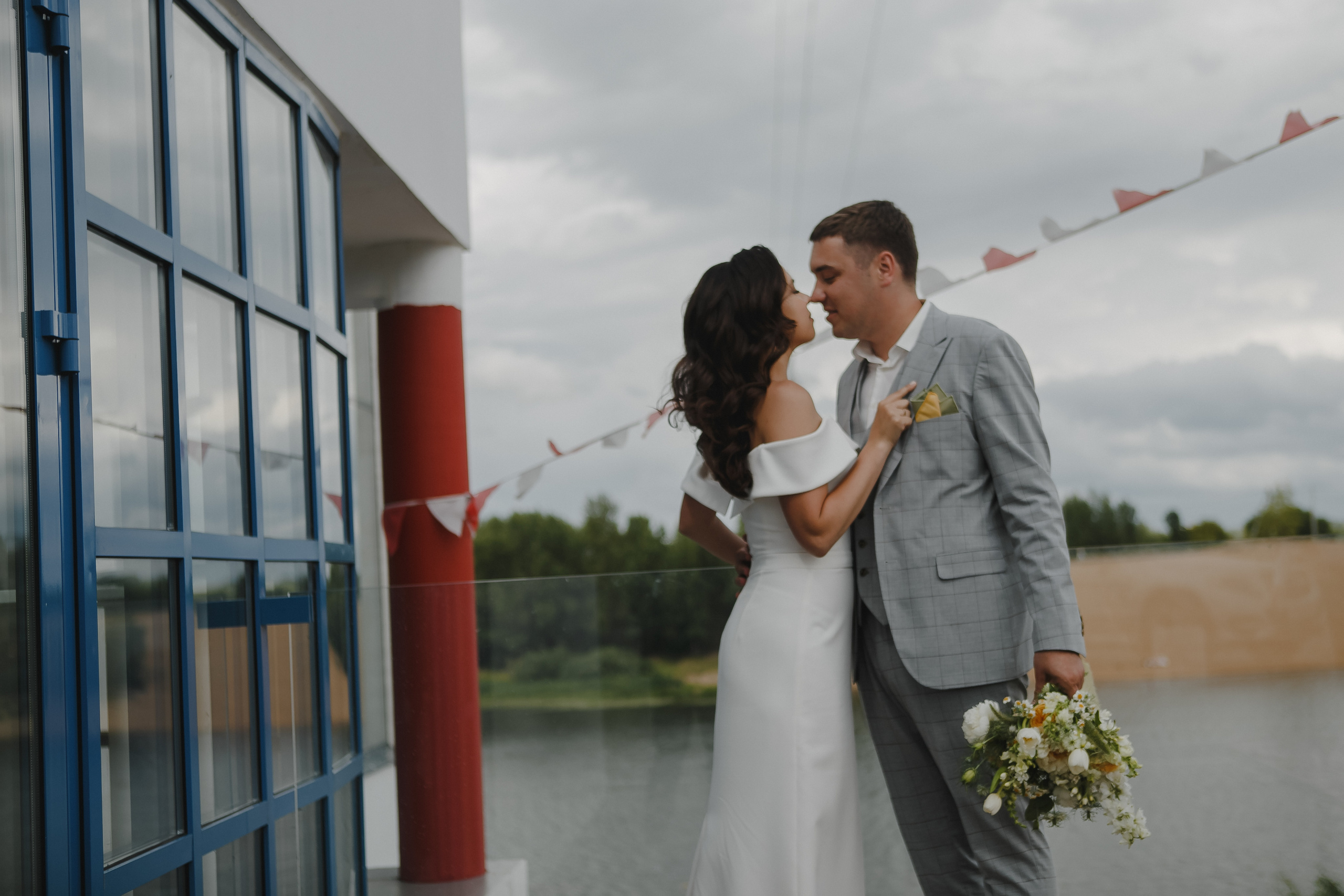 Таня и Илья (прогулка и банкет). Семейный и свадебный фотограф в Нижнем Новгороде