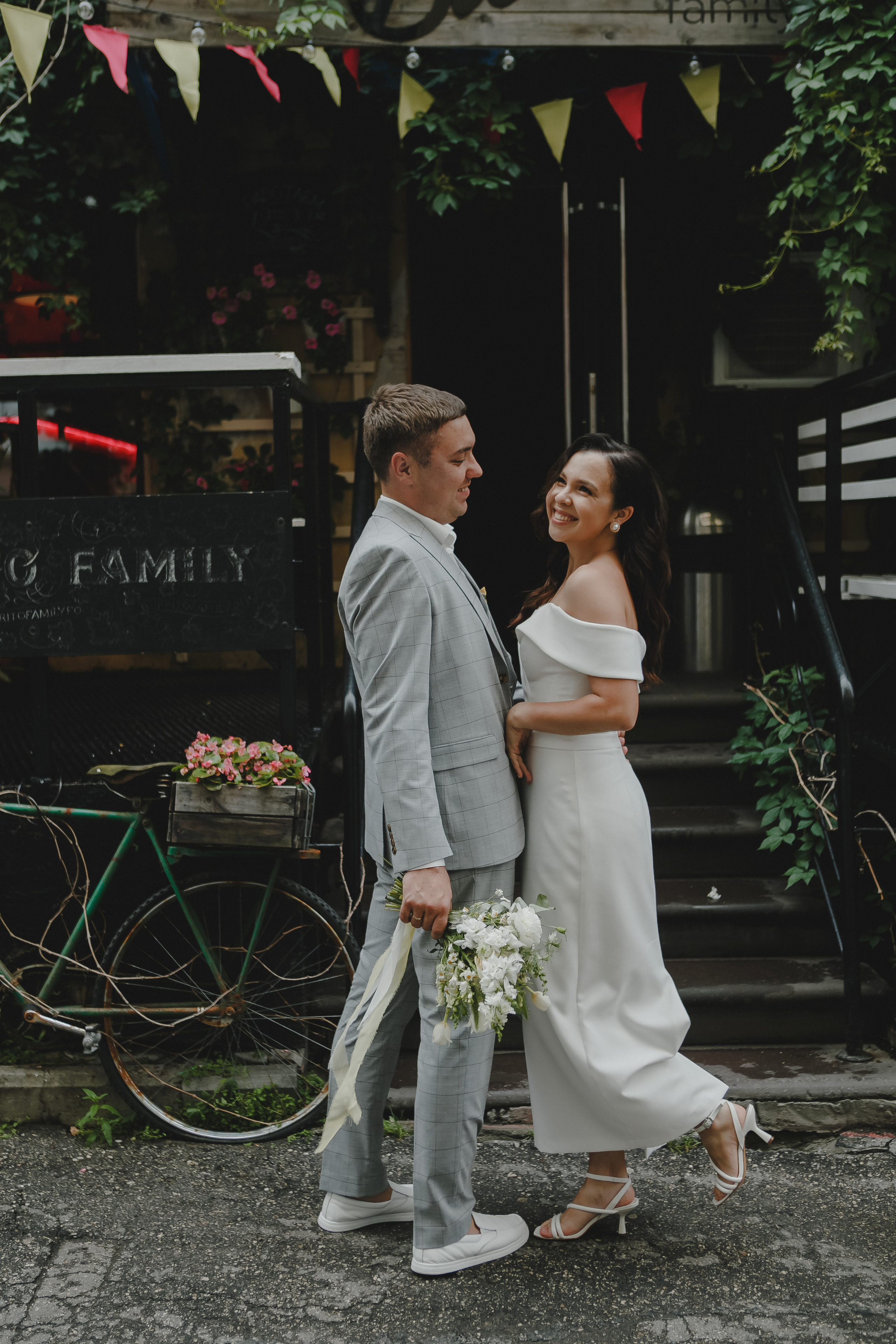 Таня и Илья (прогулка и банкет). Семейный и свадебный фотограф в Нижнем Новгороде
