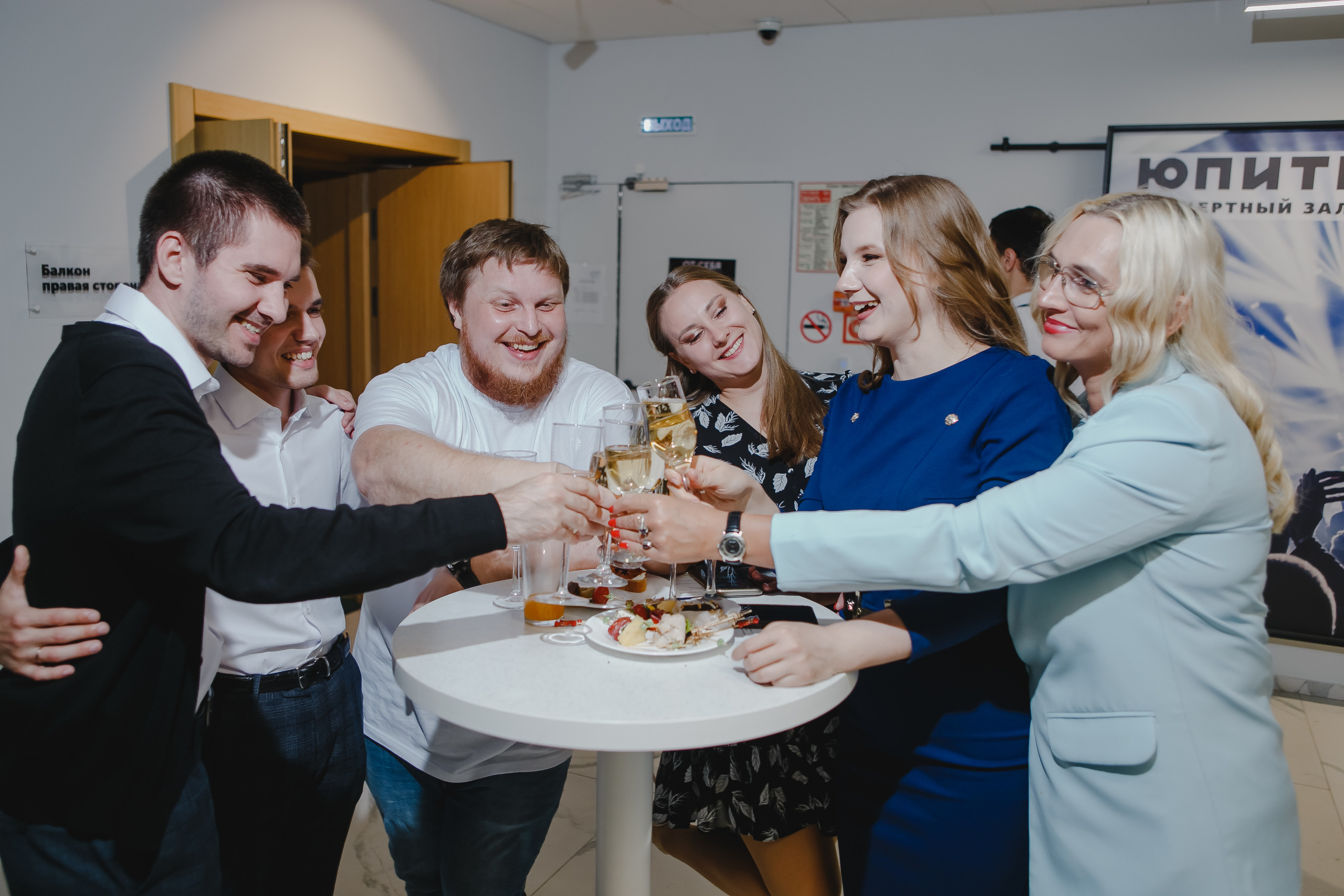 Корпоратив. Награждение сотрудников. Семейный и свадебный фотограф в Нижнем Новгороде