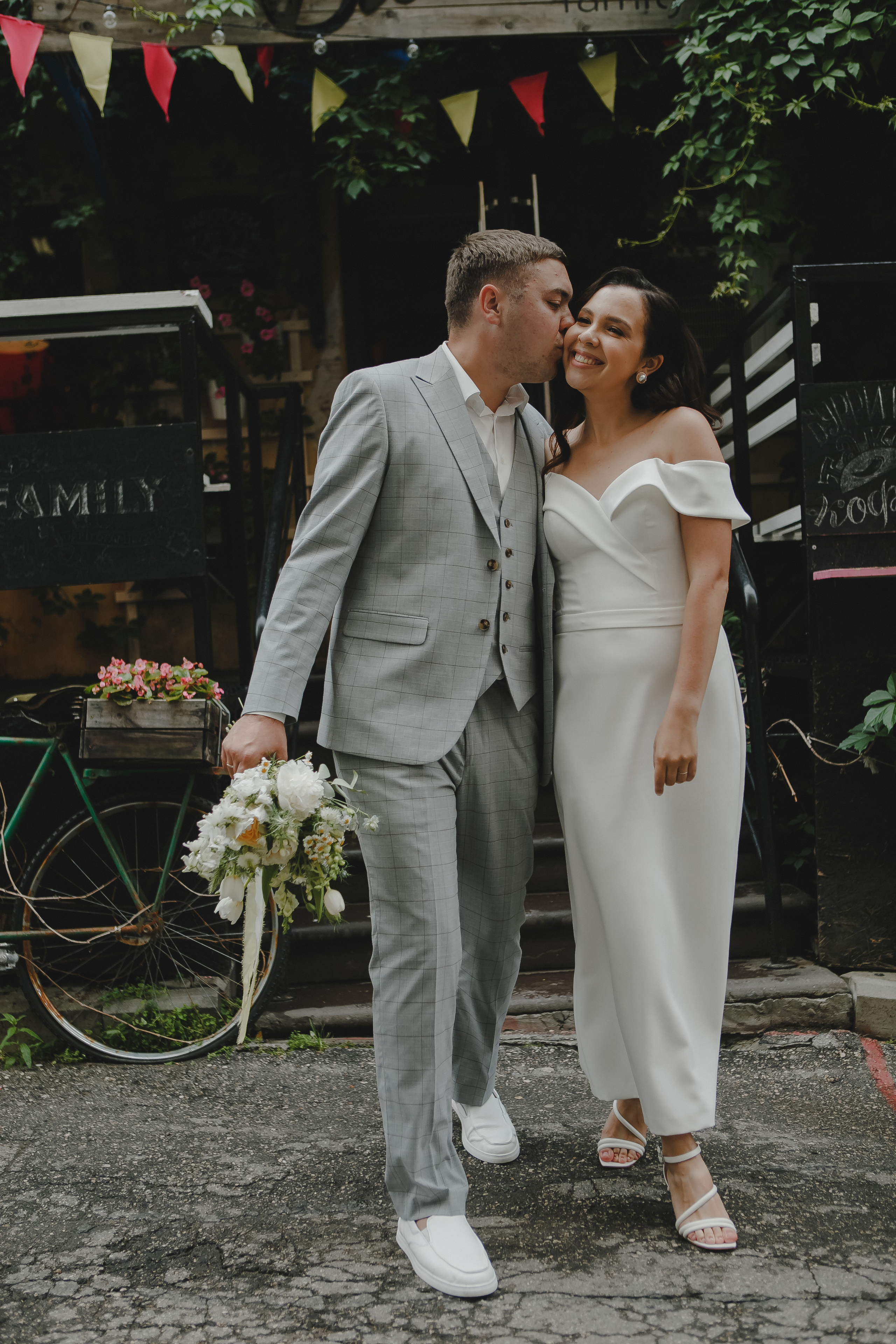 Таня и Илья (прогулка и банкет). Семейный и свадебный фотограф в Нижнем Новгороде