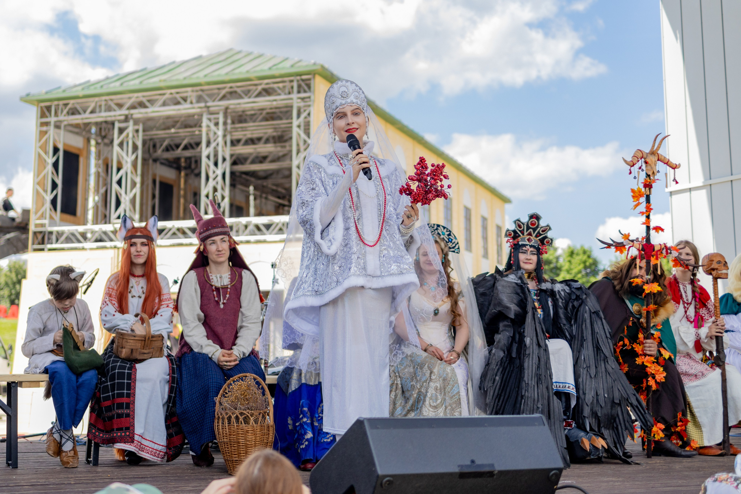 Земля Легенд: Солнце и медведь Фест. Репортажный, семейный и студийный фотограф в Москве Демин Алексей