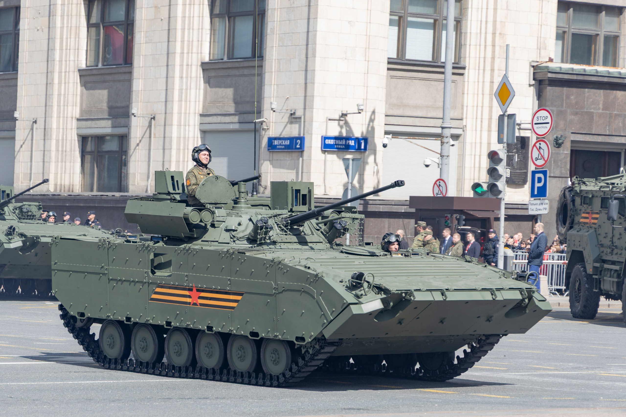 Репетиция парада победы 7 мая 2025 боевая техника. Репортажный, семейный и студийный фотограф в Москве Демин Алексей