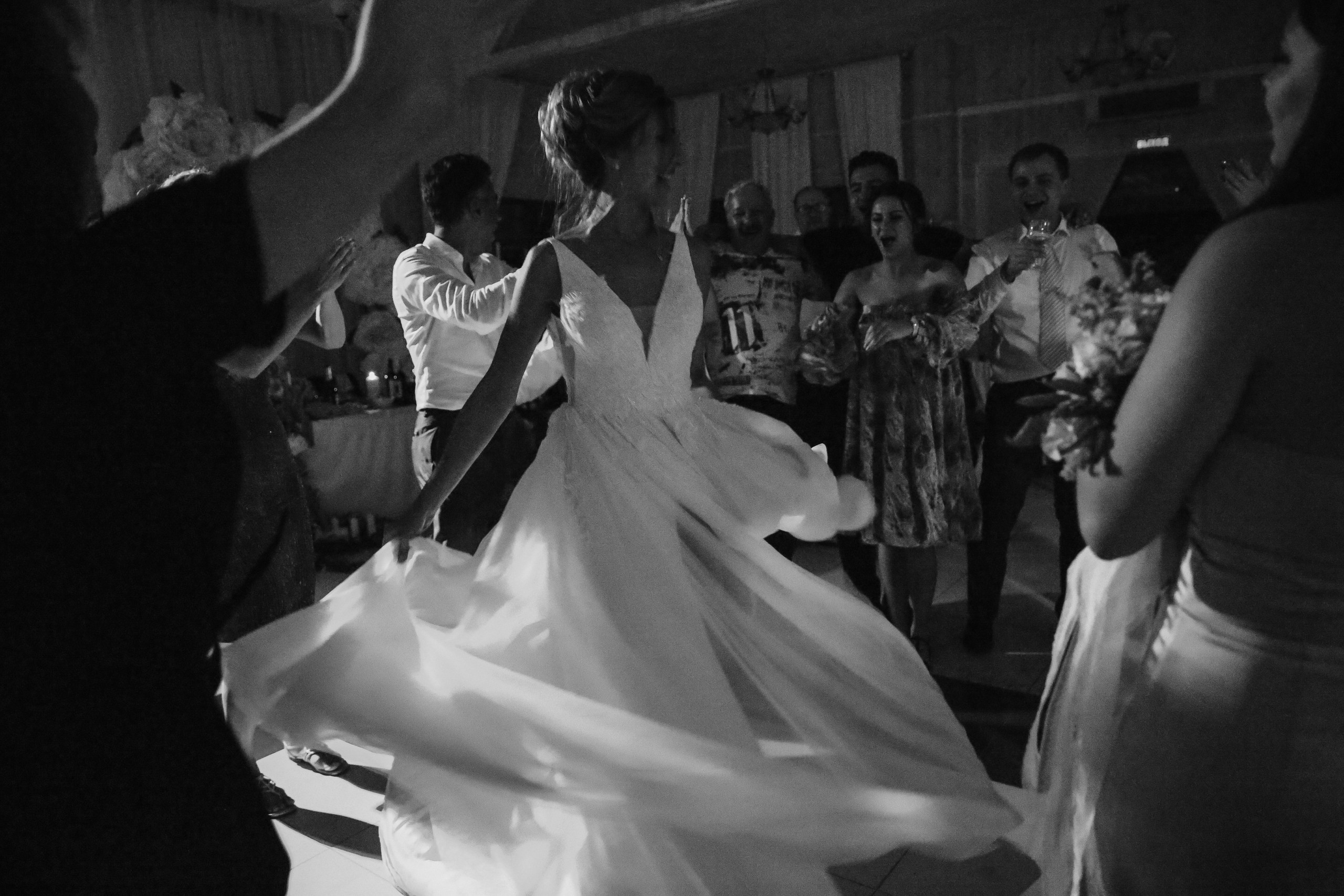 Елена & Александр (полный день). Свадебный и семейный фотограф Скрынник Светлана