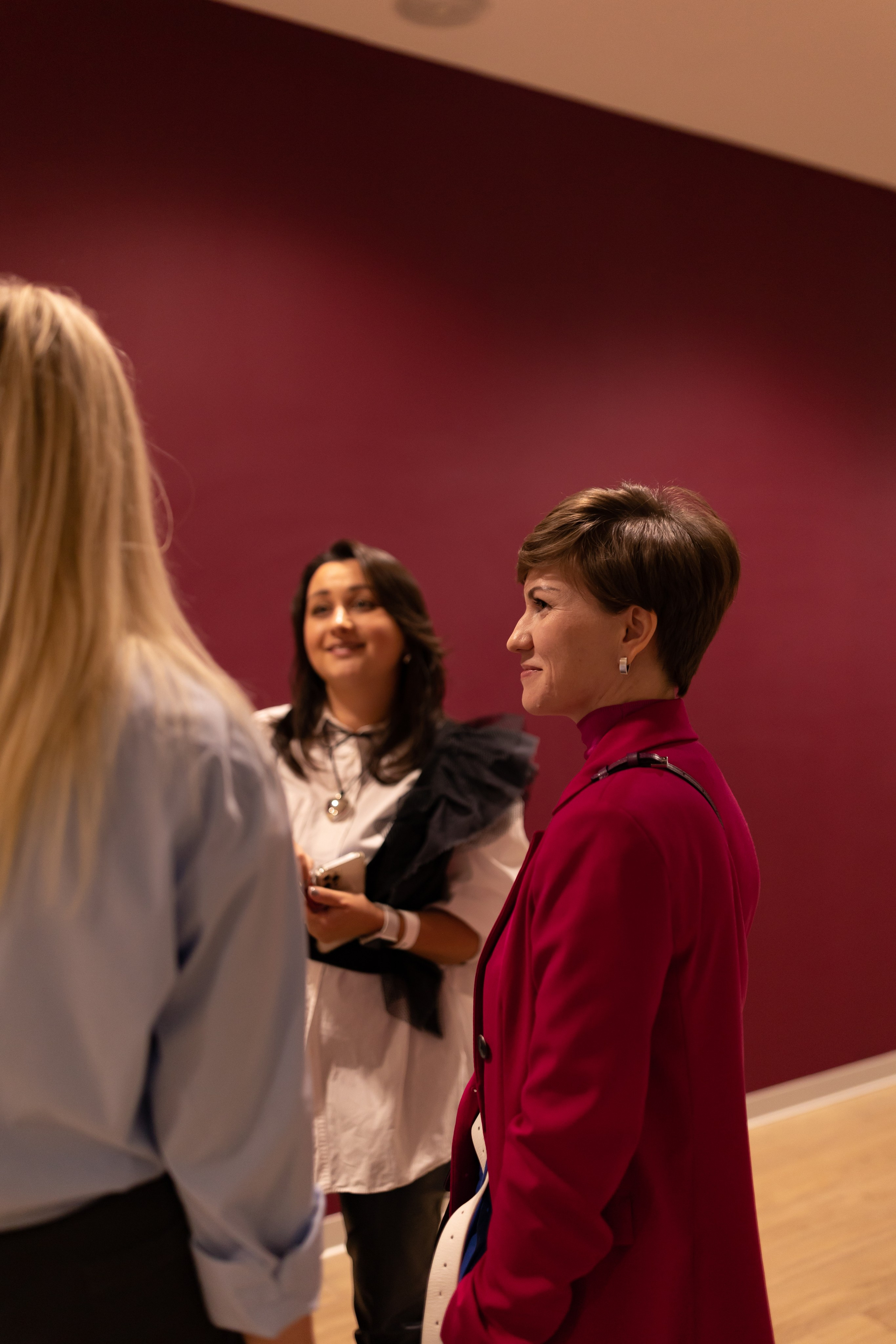 Только суть ЛИДЕР (Сколково). Сказочный фотограф для Вас и Вашей семьи