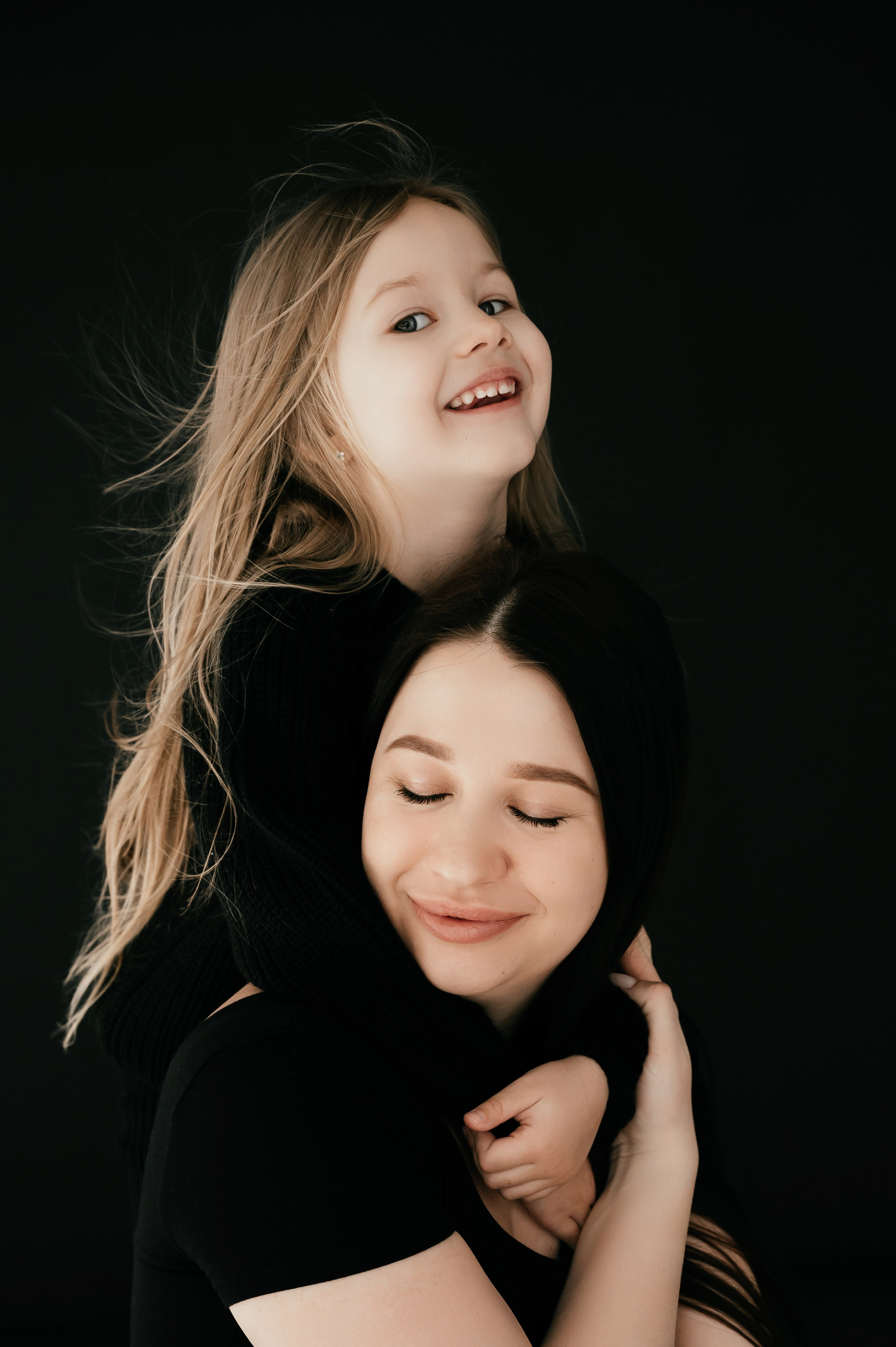 Настя и Мира. Семейный и свадебный фотограф в Миассе Регина Малахова