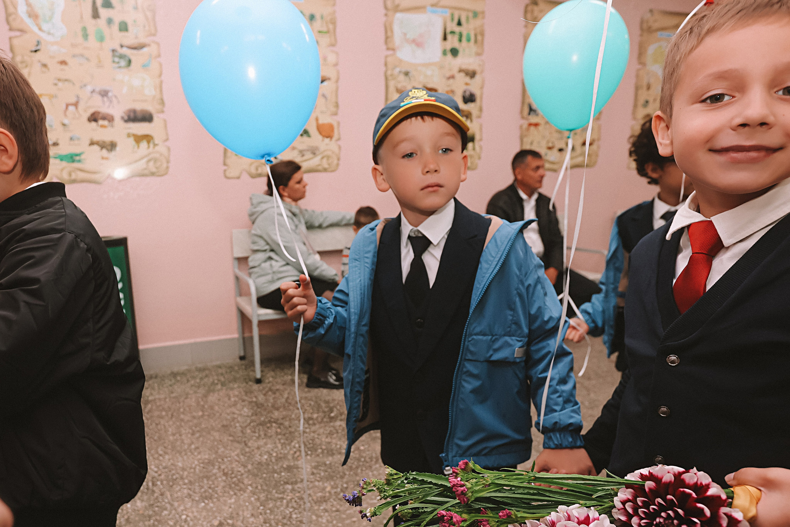 1 сентября линейка+кл час+портреты. Семейный фотограф Тюмень, фотограф на роды Салмина Мария