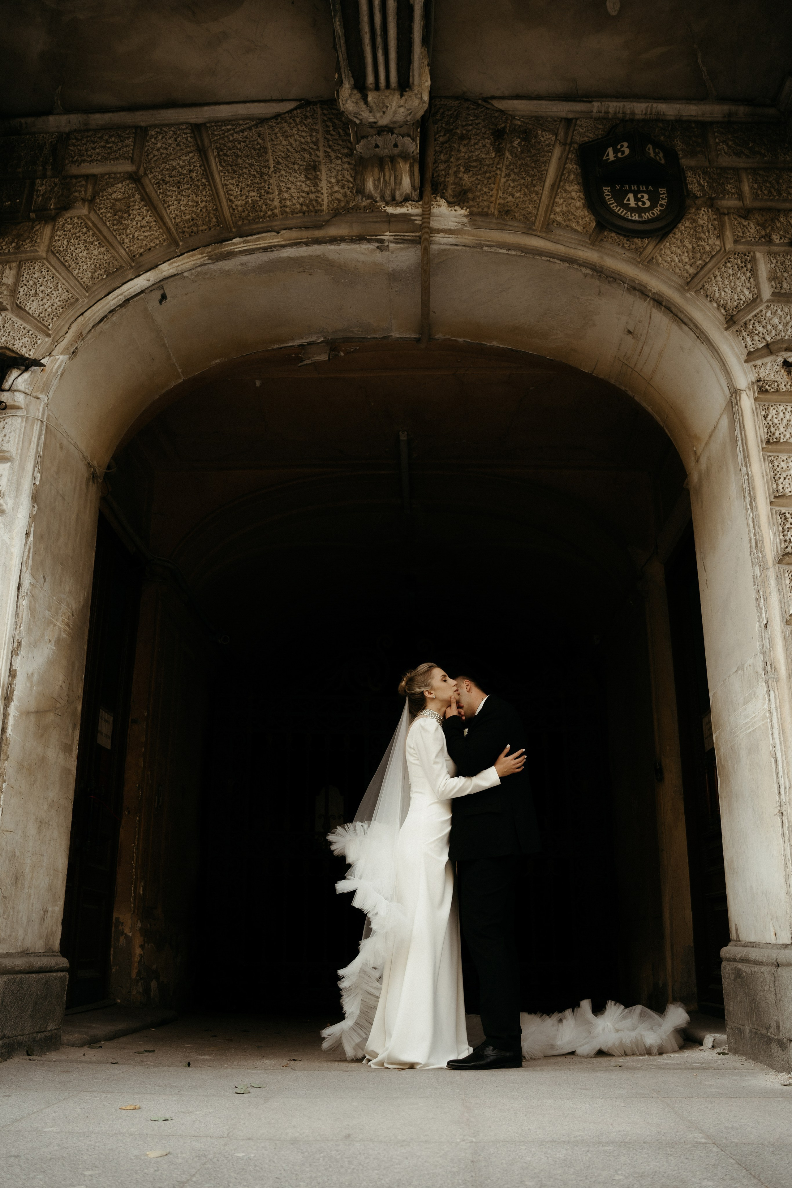 Однажды в летнем саду. Свадебный фотограф в Петербурге Таша Вайб