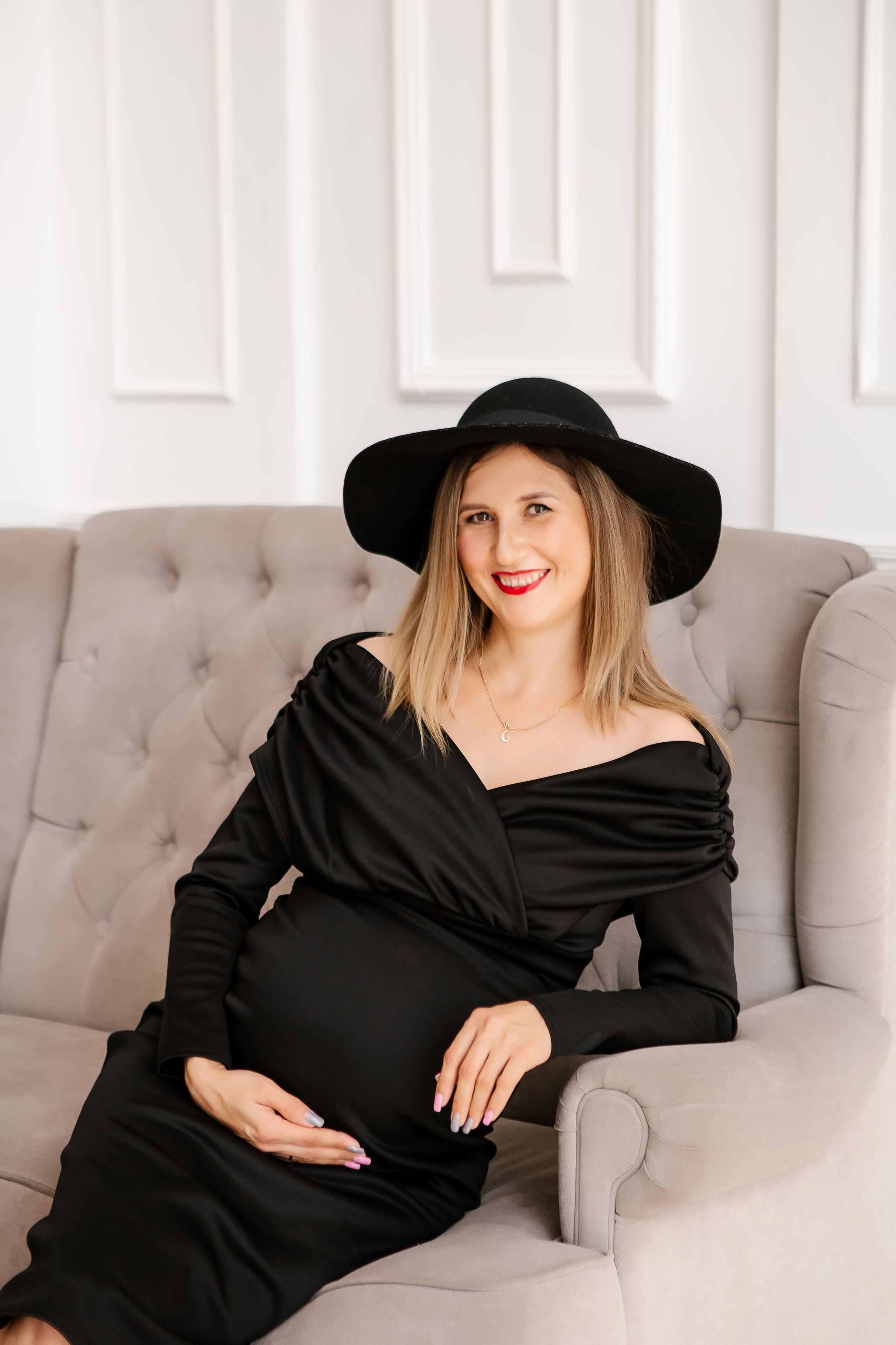 Съемка беременности. Контент фотограф, съемка для маркетплейсов, фуд съемка и репортажи в Новосибирске Ралия Галеева