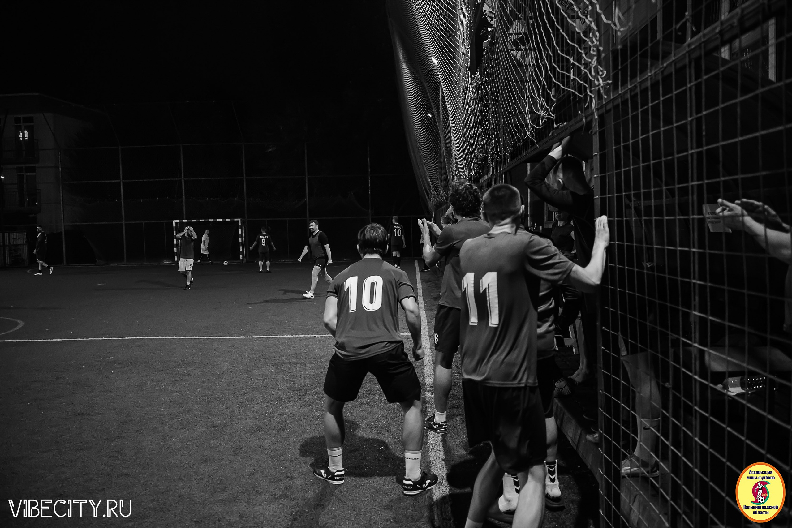 ФИНАЛЬНЫЕ ИГРЫ КУБКА МИНИ-ФУТБОЛЬНОЙ ЛИГИ И КУБКА КОРПОРАТИВНОЙ МФЛ 2025. VIBECITY.RU Вайб Сити Ру Фоторепортажи Фотоотчеты Калининград