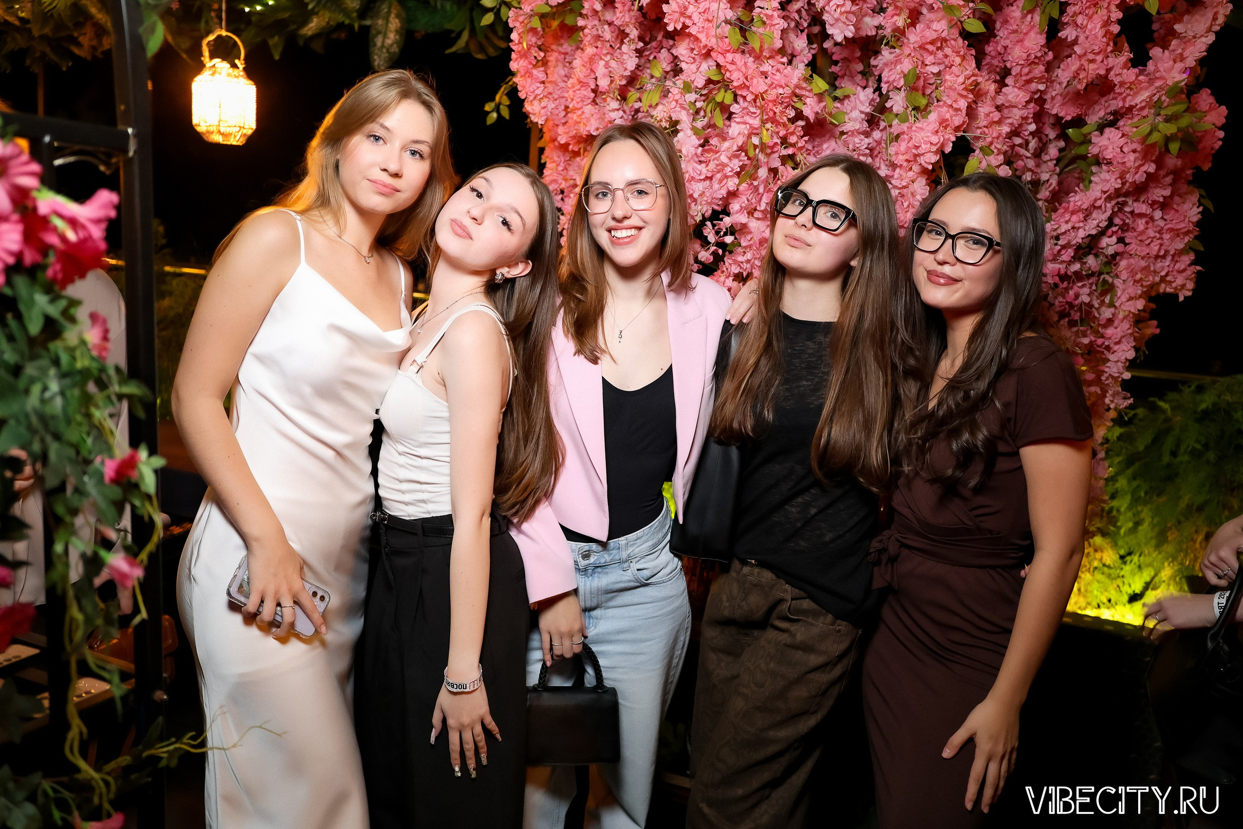 DOUBLE U. VIBECITY.RU Вайб Сити Ру Фоторепортажи Фотоотчеты Калининград