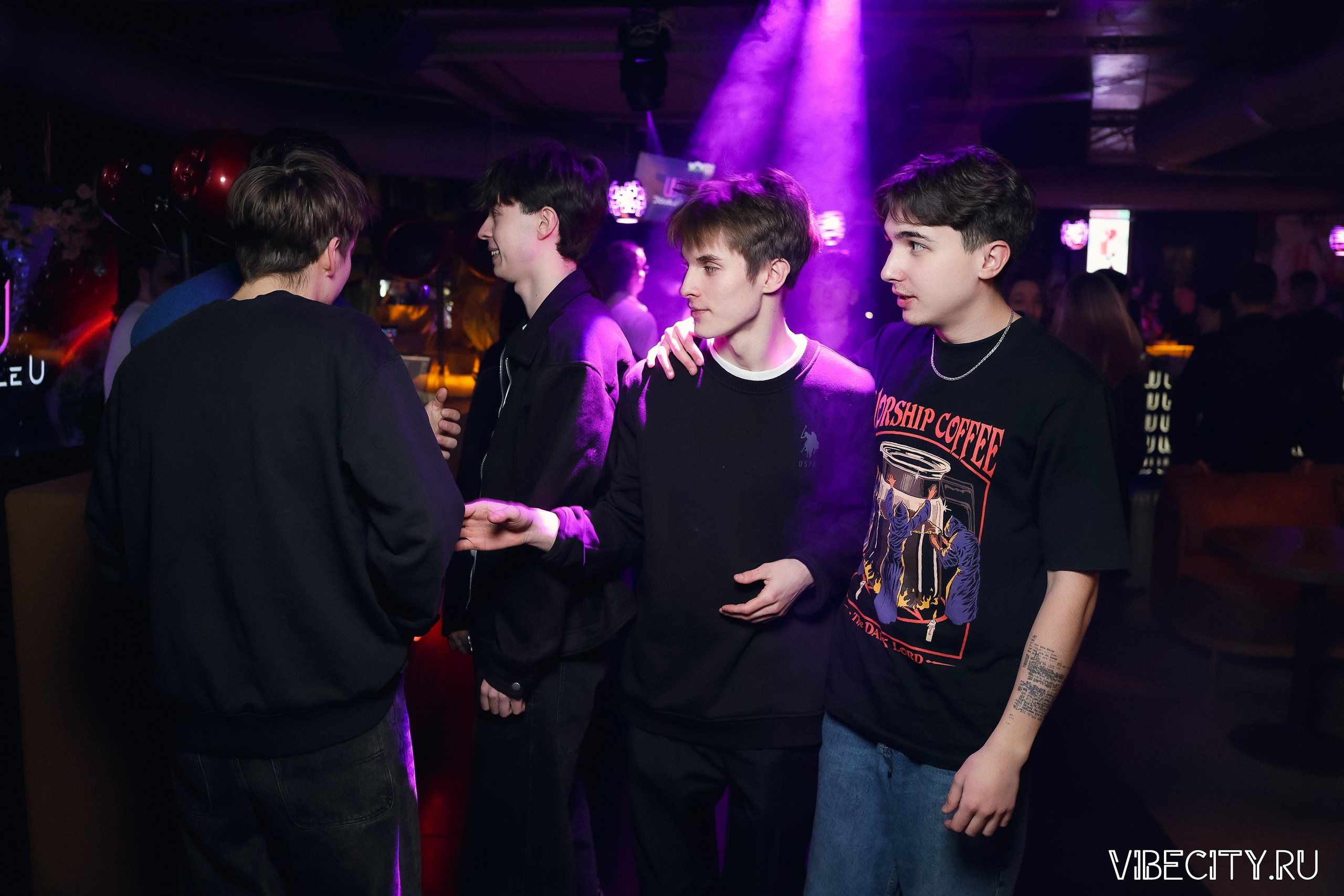 DOUBLE U. VIBECITY.RU Вайб Сити Ру Фоторепортажи Фотоотчеты Калининград