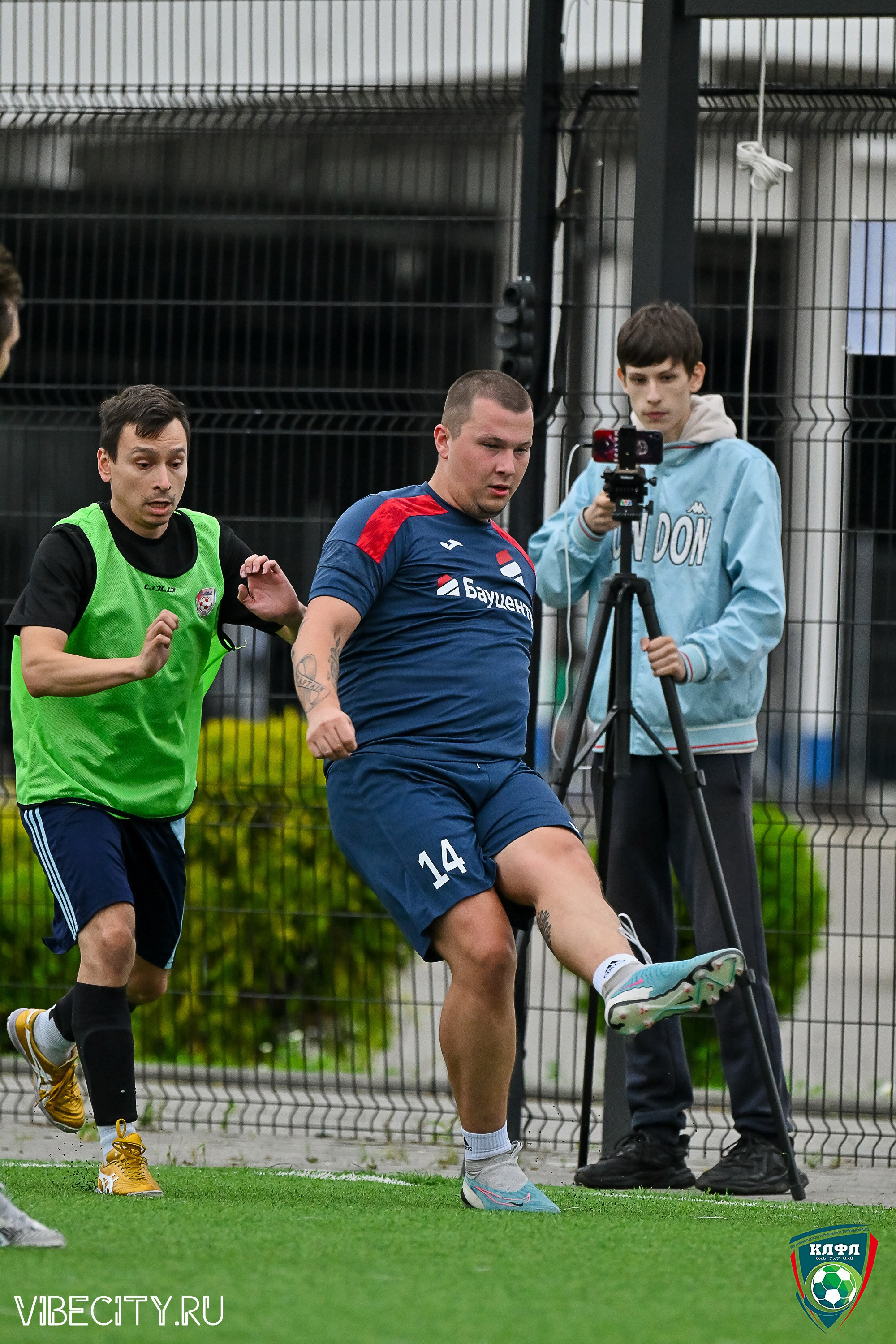 ФИНАЛЬНЫЕ МАТЧИ ПЛЕЙ-ОФФ XXl ЛЕТНЕГО КУБКА КАЛИНИНГРАДСКОЙ ЛФЛ. VIBECITY.RU Вайб Сити Ру Фоторепортажи Фотоотчеты Калининград