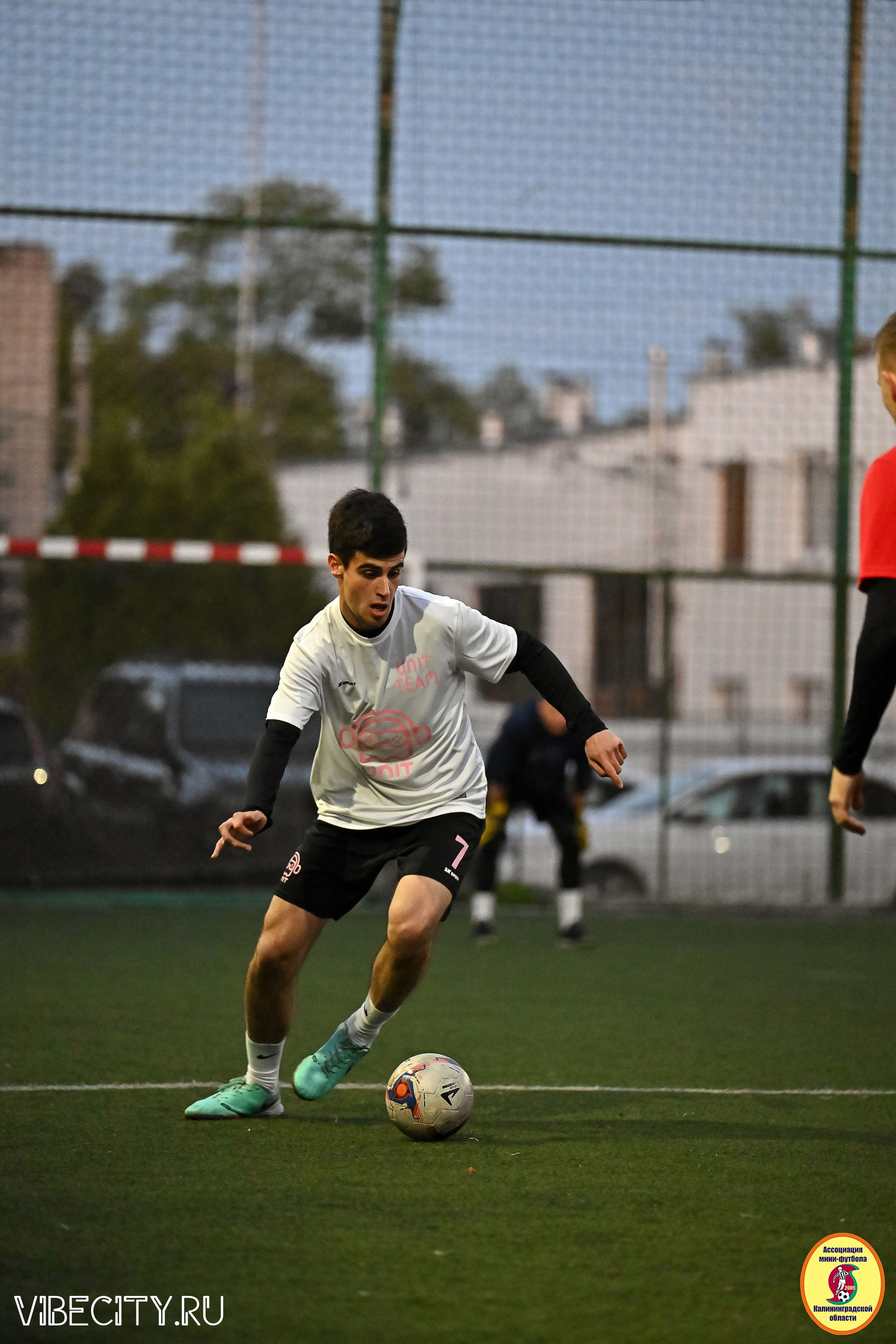 ИГРЫ МИНИ-ФУТБОЛЬНОЙ И КОРПОРАТИВНОЙ ЛИГИ. VIBECITY.RU Вайб Сити Ру Фоторепортажи Фотоотчеты Калининград
