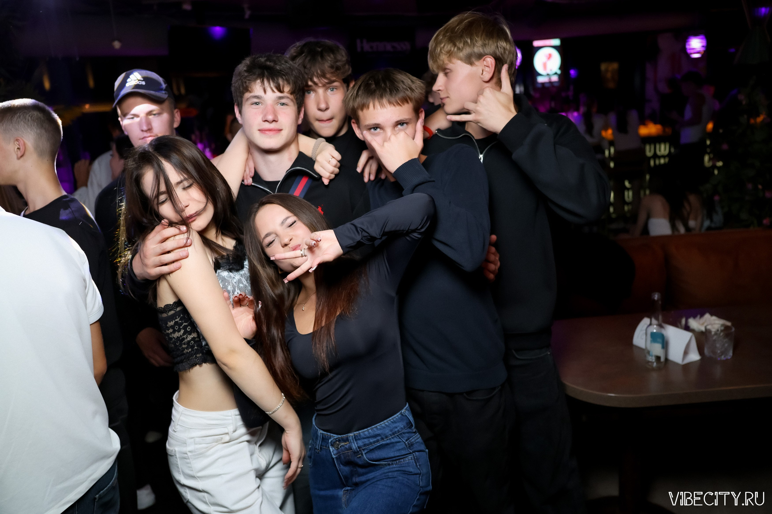 DOUBLE U. VIBECITY.RU Вайб Сити Ру Фоторепортажи Фотоотчеты Калининград