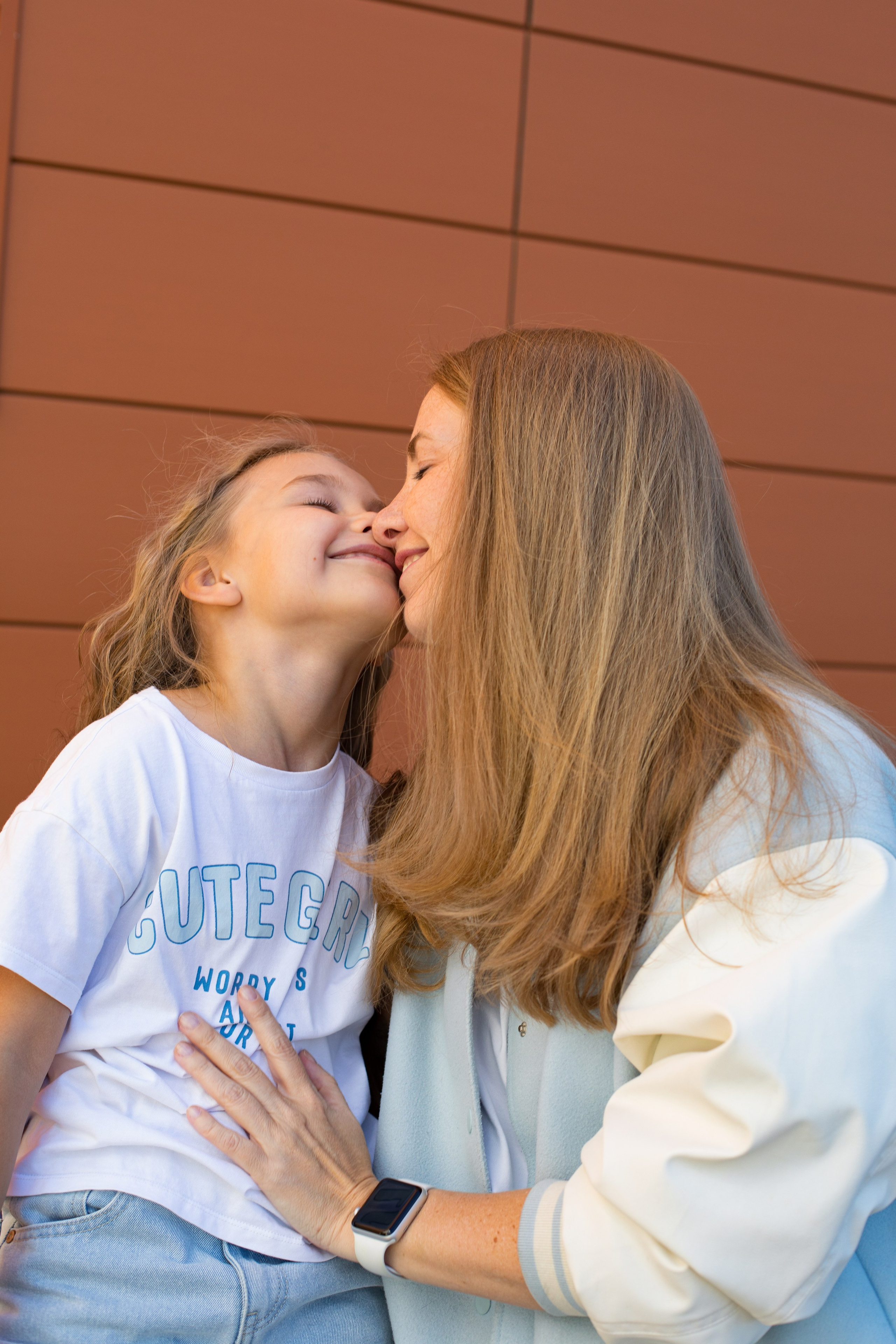 Фотосессия мамы и дочки в Парке Победы. Детский и контент фотограф Надя Волкова Санкт-Петербург