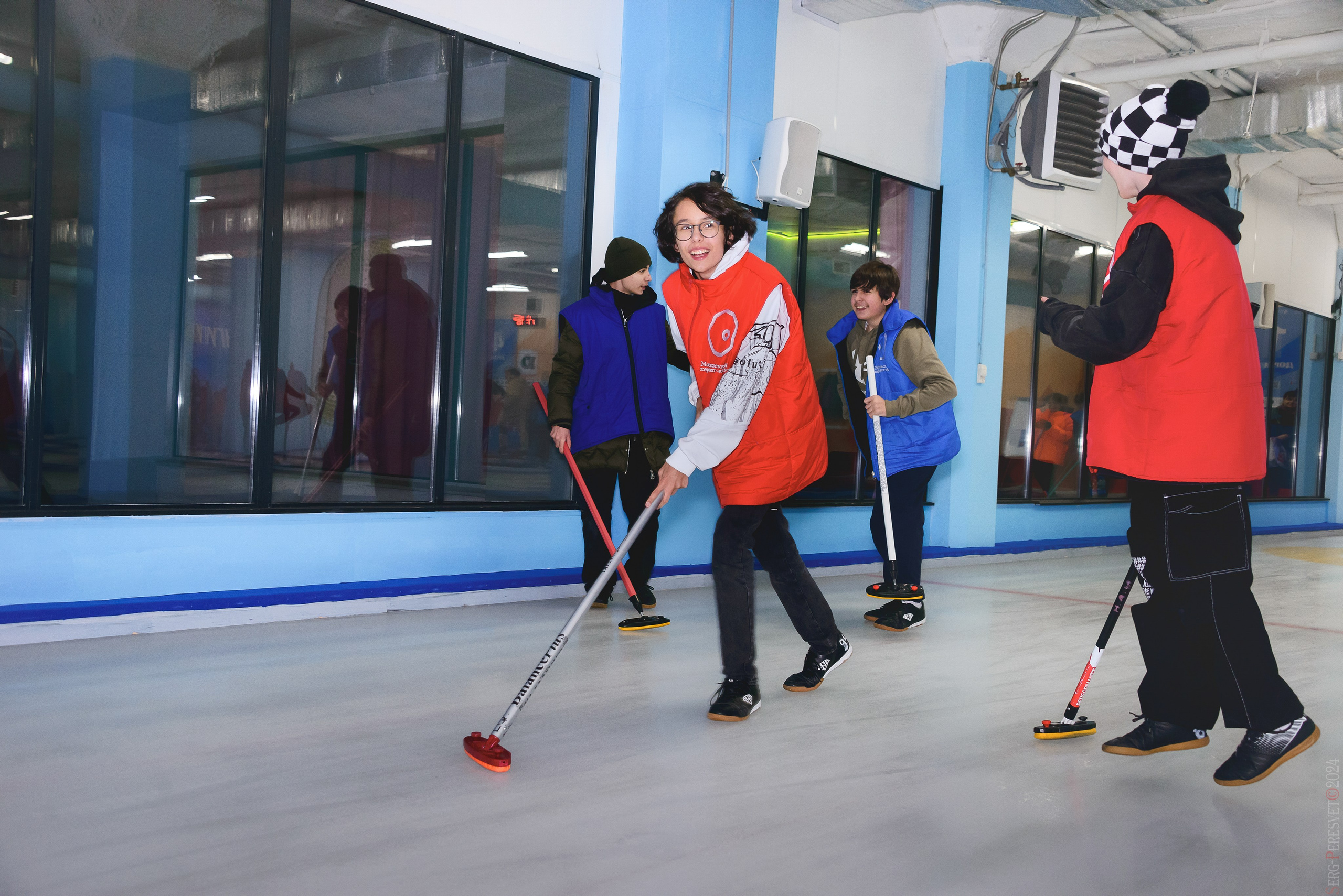Кёрлинг, детский день рождения, Московский кёрлинг клуб. Ваш фотограф на праздник в Москве, Раменском, Жуковском, Люберцах