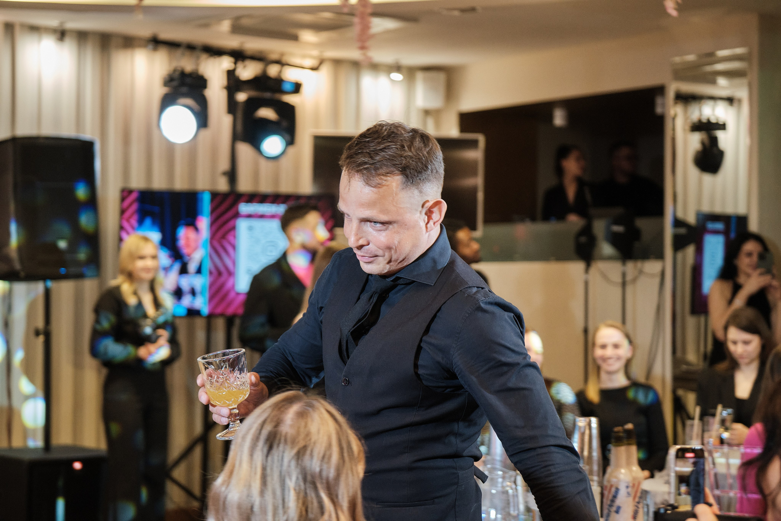 Школа невест 5. Свадебный фотограф в Екатеринбурге Соседков Евгений