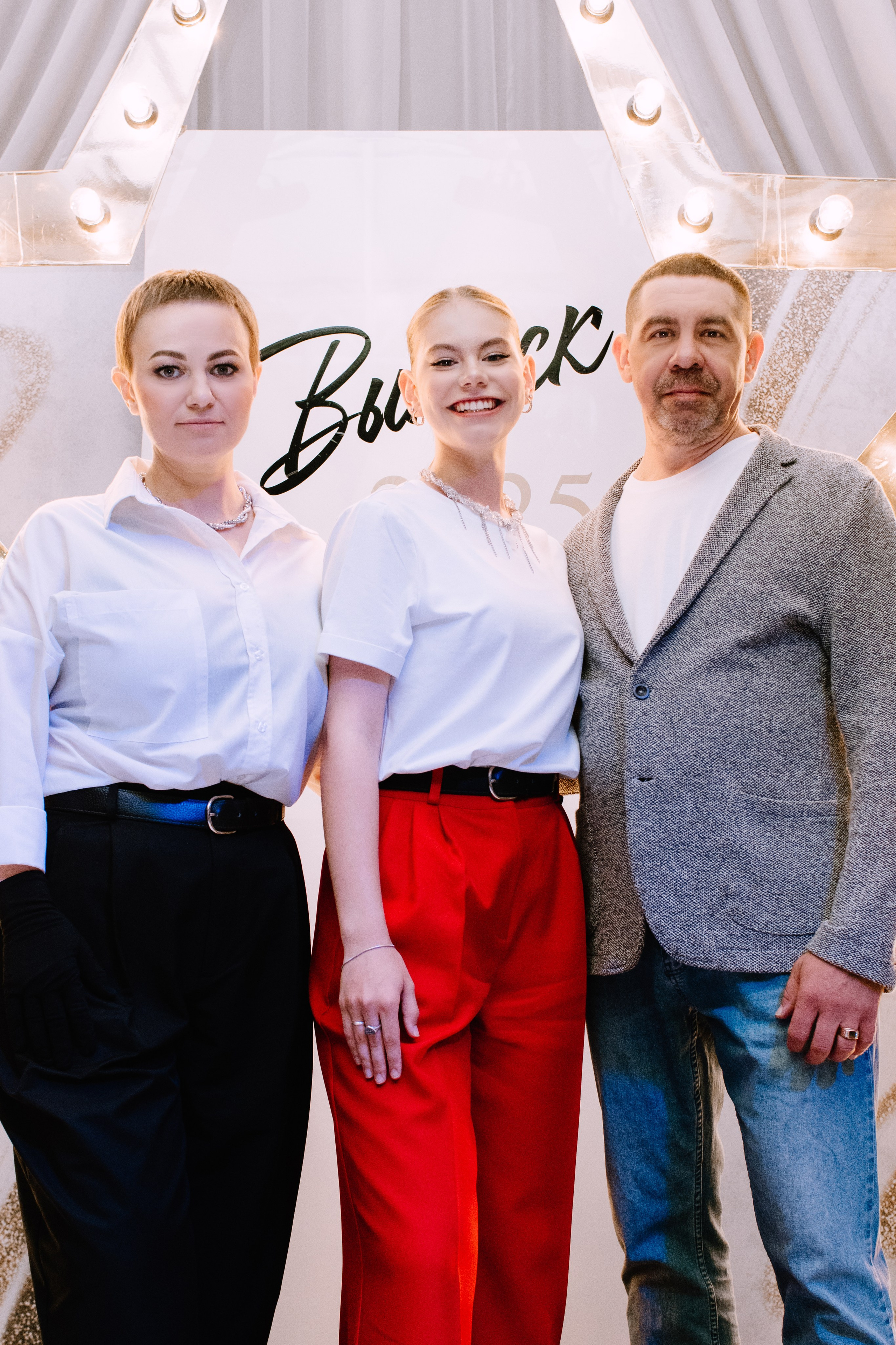 Выпускной 9 класс (Копейск). Фотограф в Челябинске Любовь Денисенко