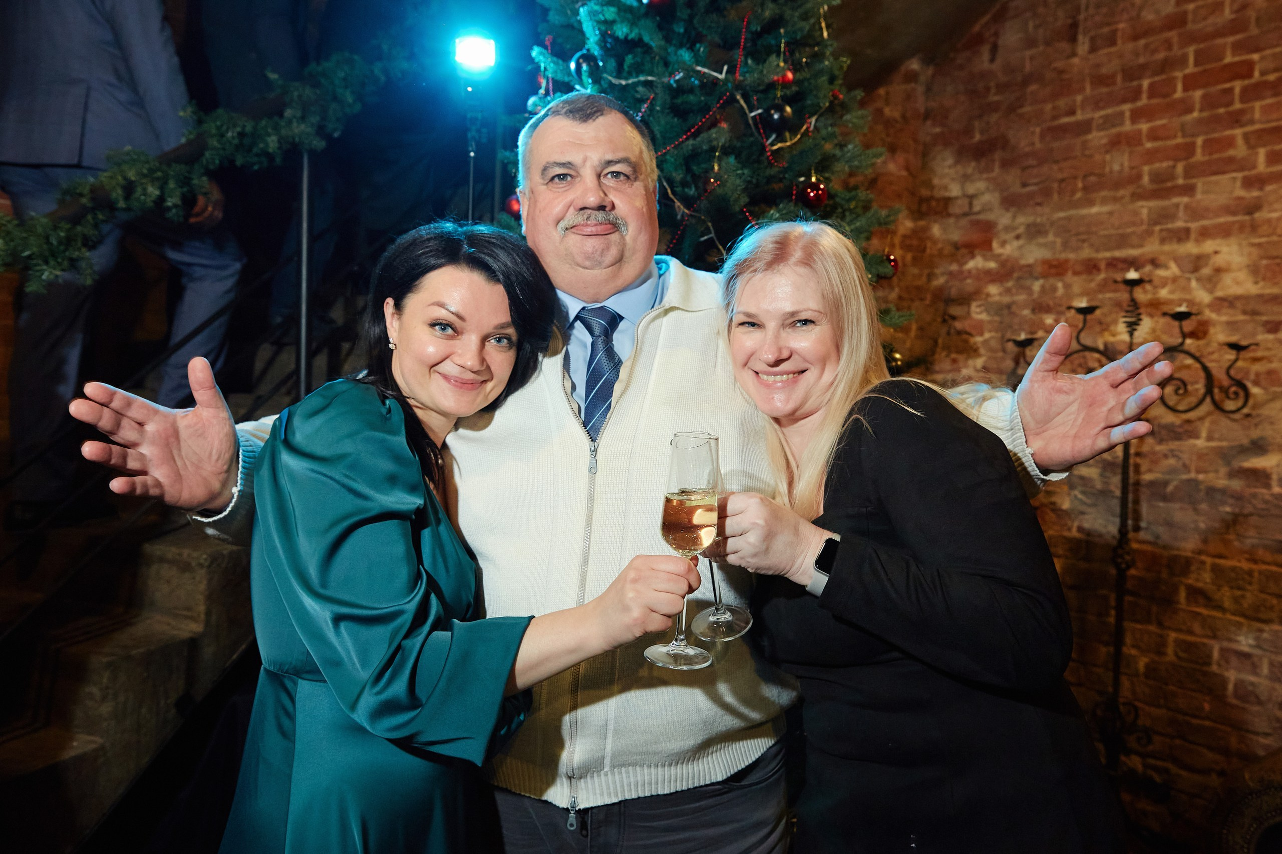 Компания Clarity / Пространство HIDE. Антон Артюшин, портретный фотограф. Москва