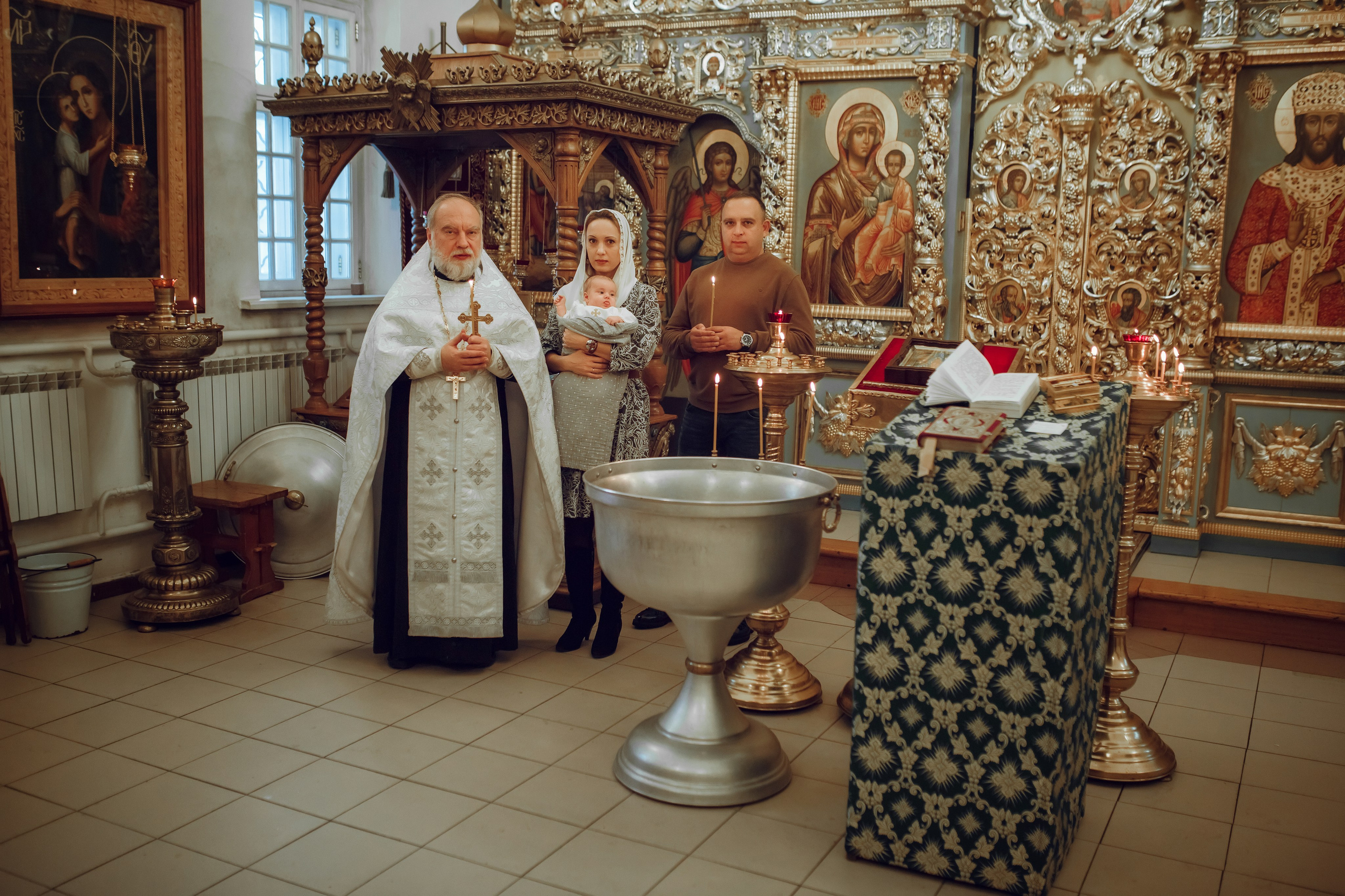 Крещение Дарьи. Фотограф на Крещение, семейный фотограф в Москве