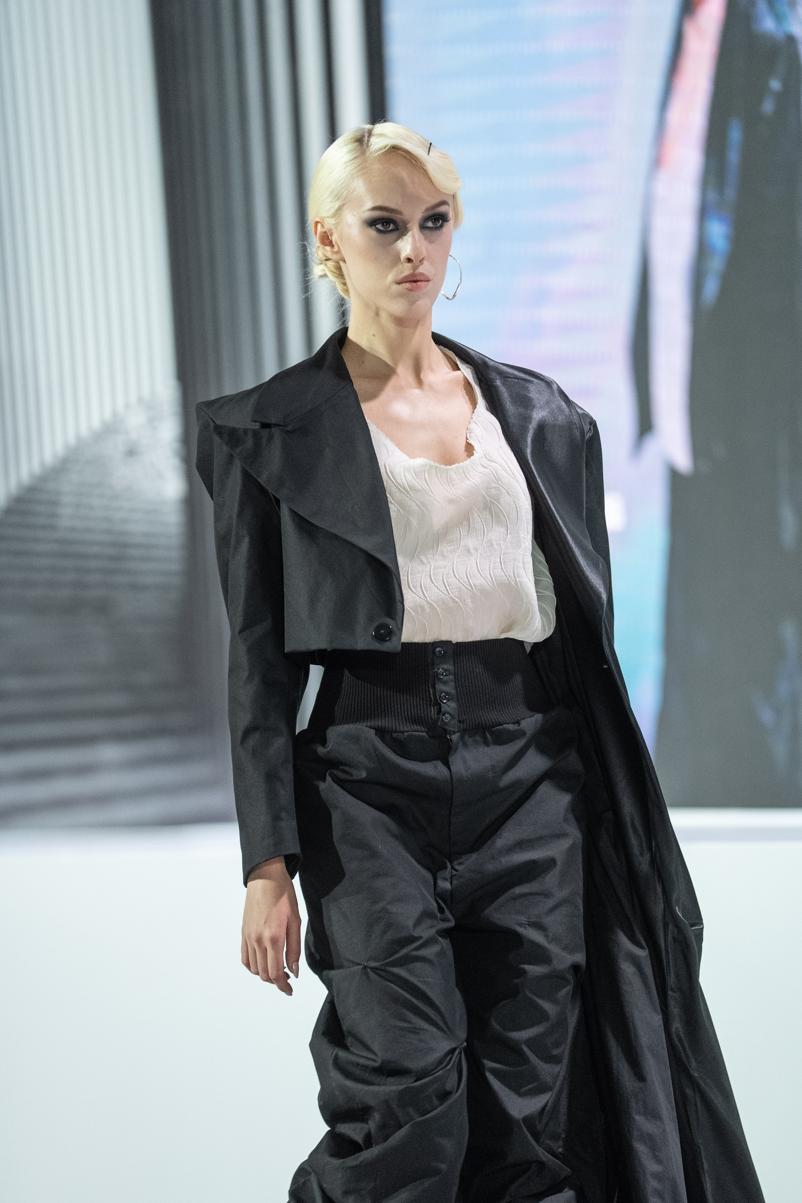 New Generation-OPEN WAY. Сайт Алматинского НЮ АРТ, будуар и фэшн фотографа Дениса Карпенко