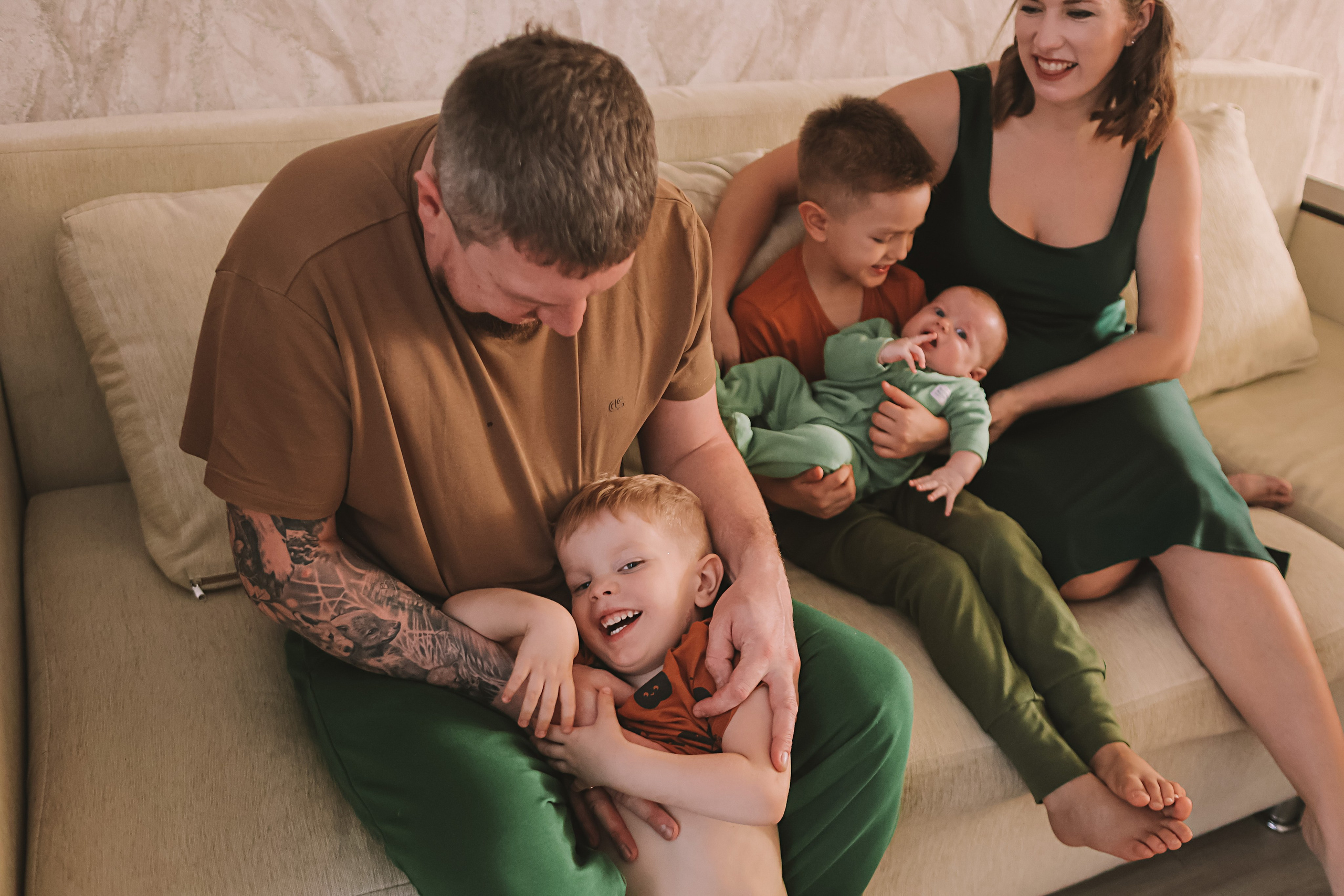 Команда. Семейный фотограф Тюмень, фотограф на роды Салмина Мария