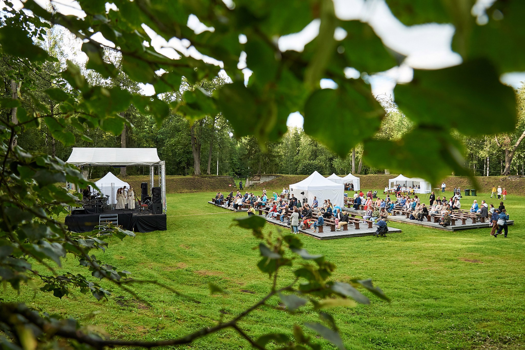 Березовый домик, фестиваль этно музыки. Иван Ступа, репортажный фотограф в Санкт-Петербурге и Ленинградской области