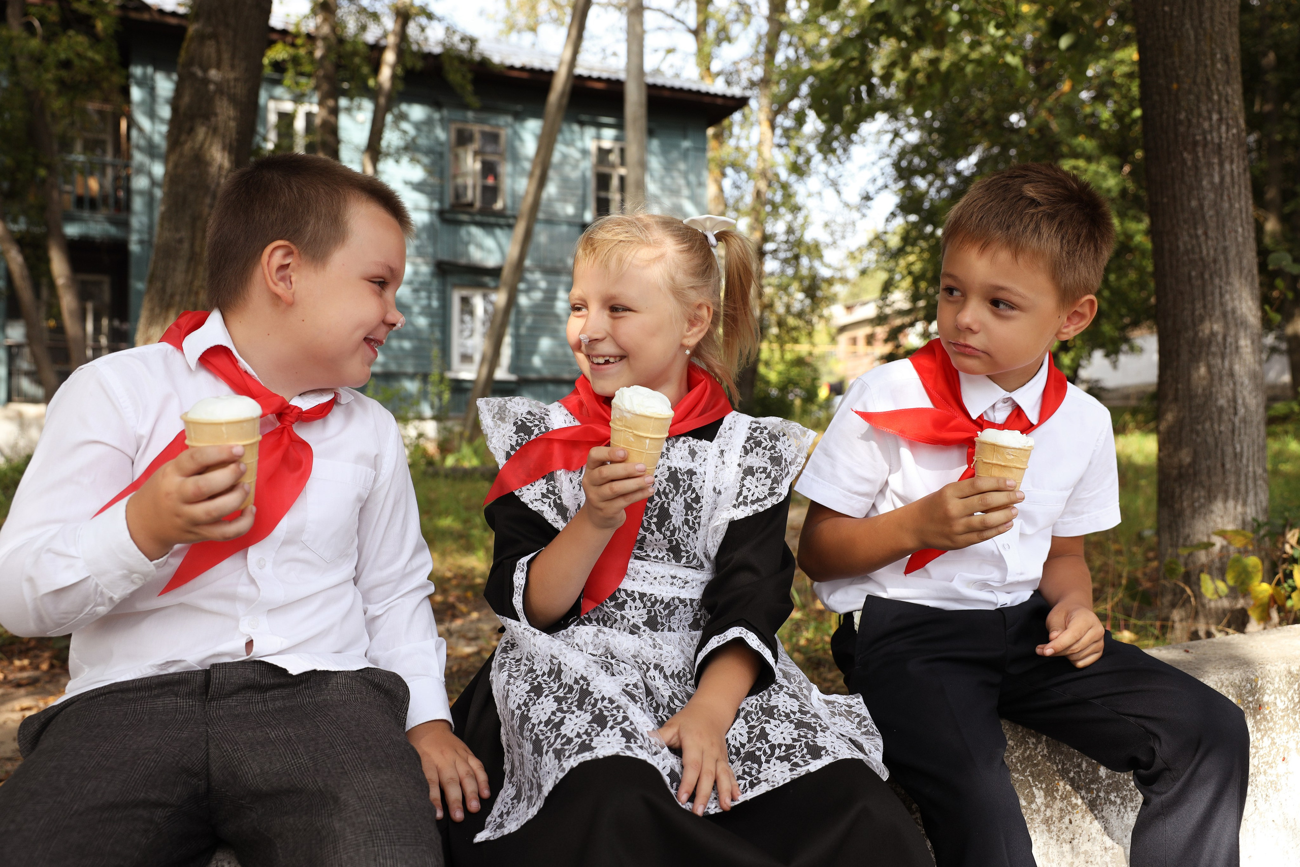 Пионерский галстук и счастье в глазах. Семейный и детский фотограф г. Москва Супрунова Кристина