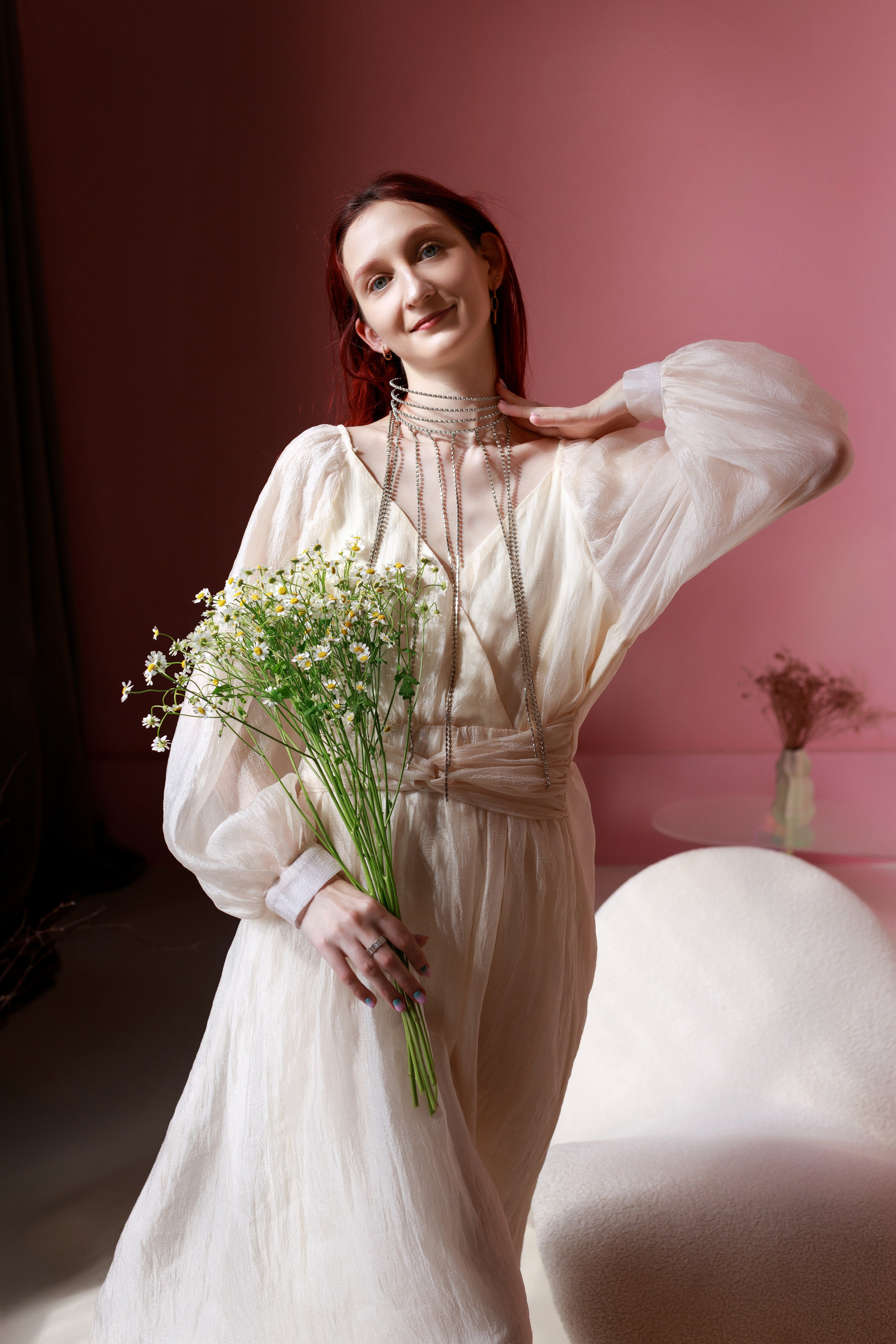 Алёна в розовом зале. Фотографии в Санкт-Петербурге и не только. Александр Колдин