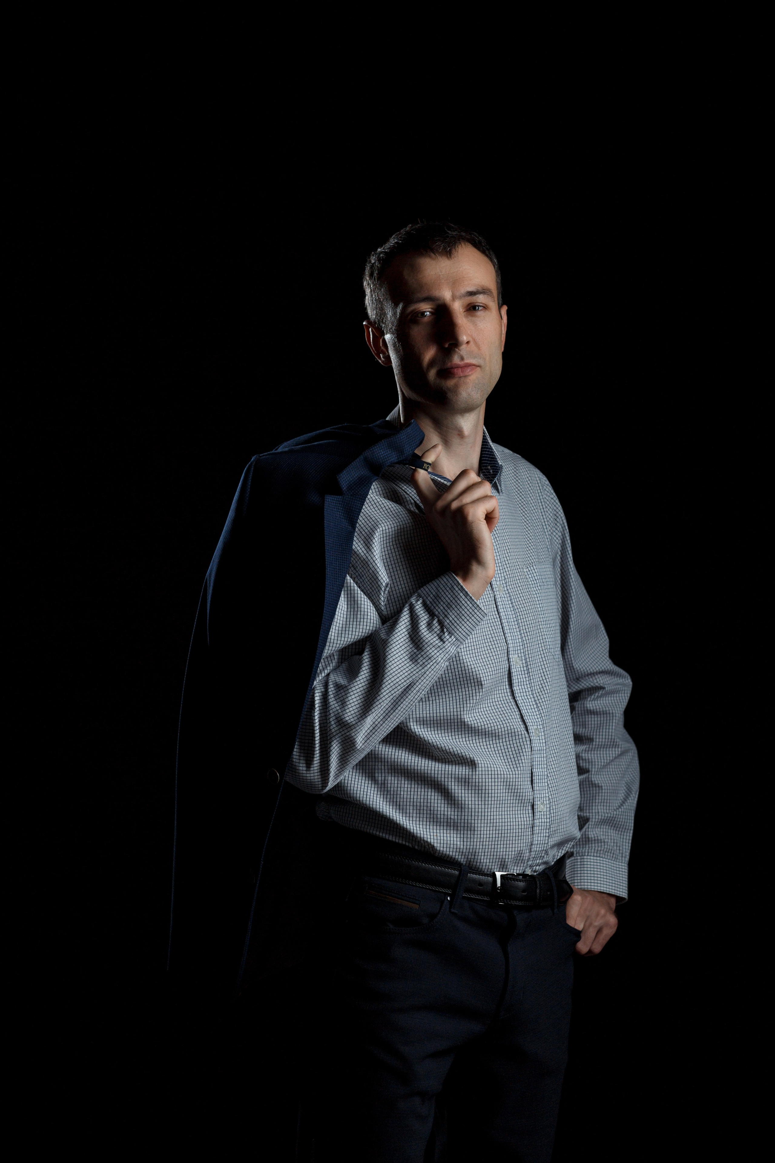 Мужской портрет. Фотограф в Твери Helga J. Fox