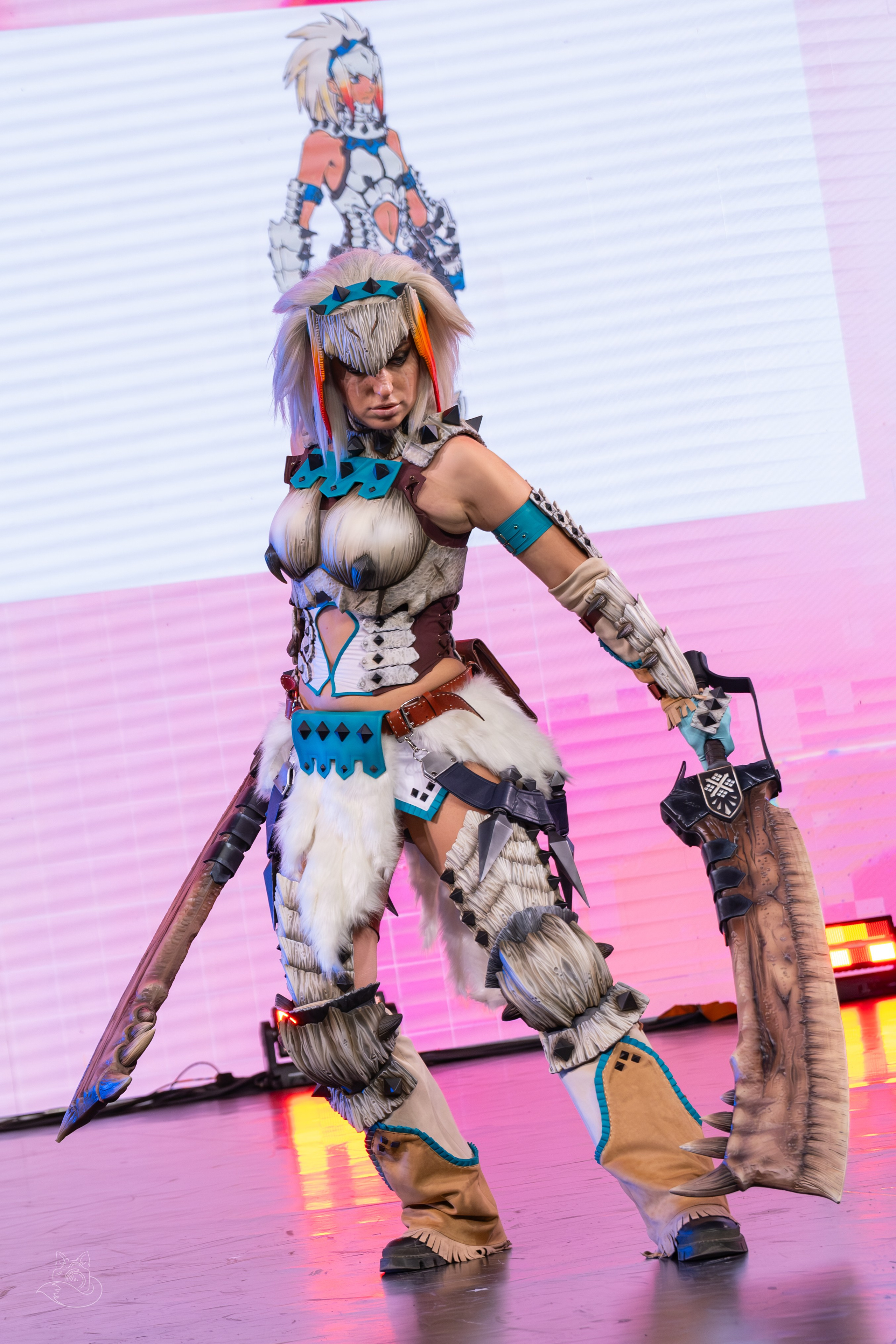 Сцена РЭД ЭКСПО 2024. Косплей фотограф