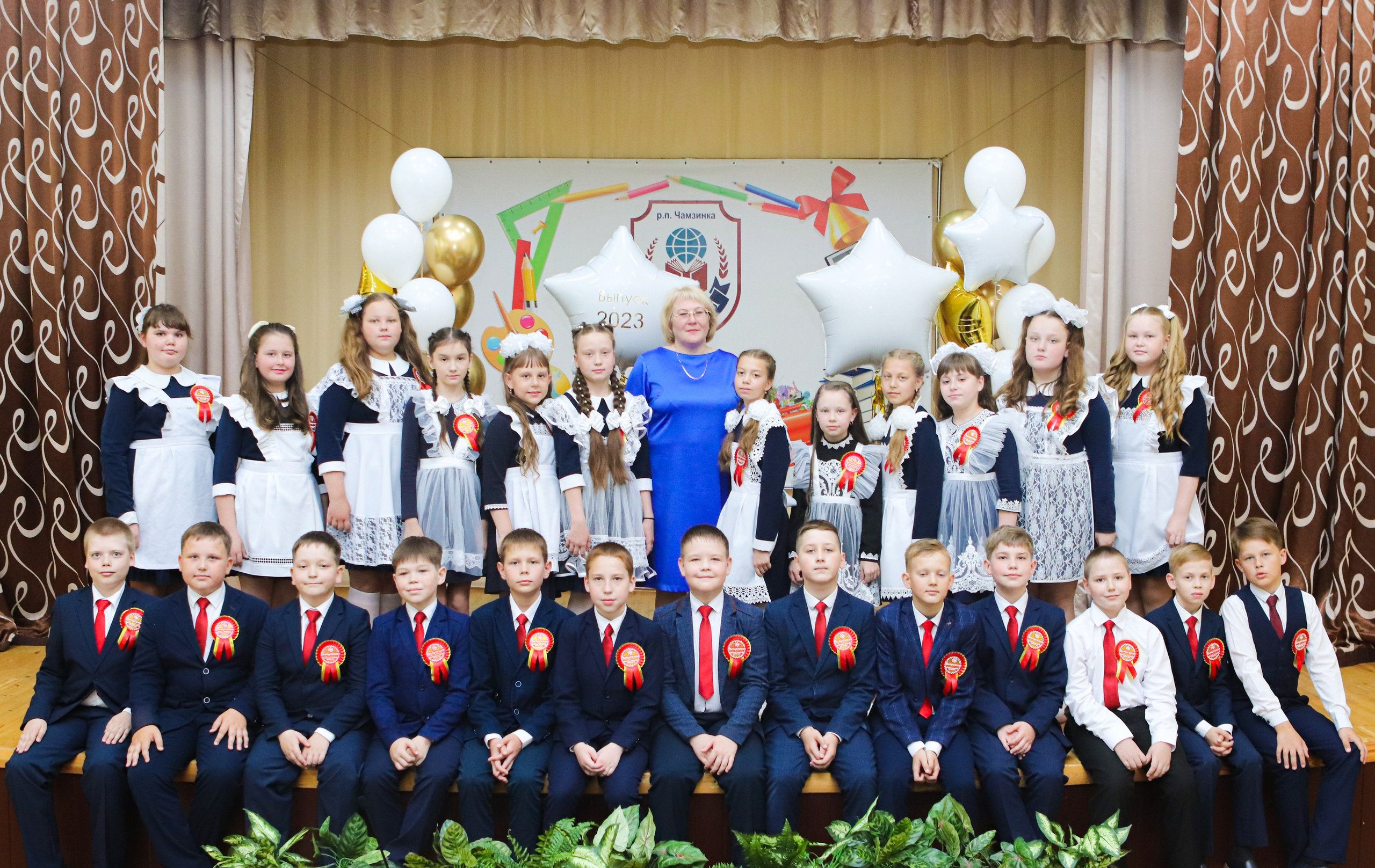 Выпускники 4 класс. Семейный свадебный детский фотограф Саранск Наталья Сыркина