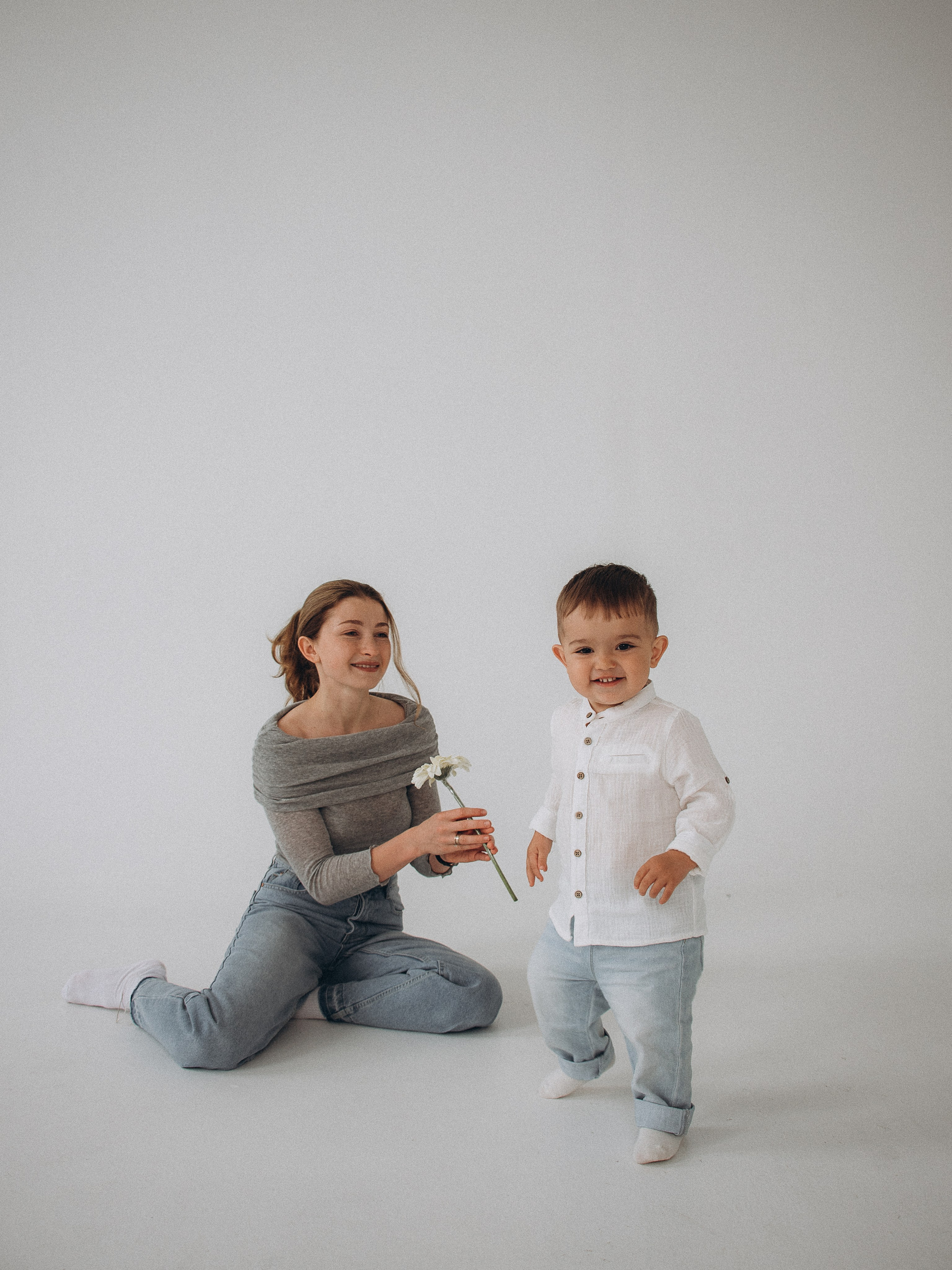 Семейная фотосессия в студии. Фотограф Любовь Подосенова Липецк|Воронеж