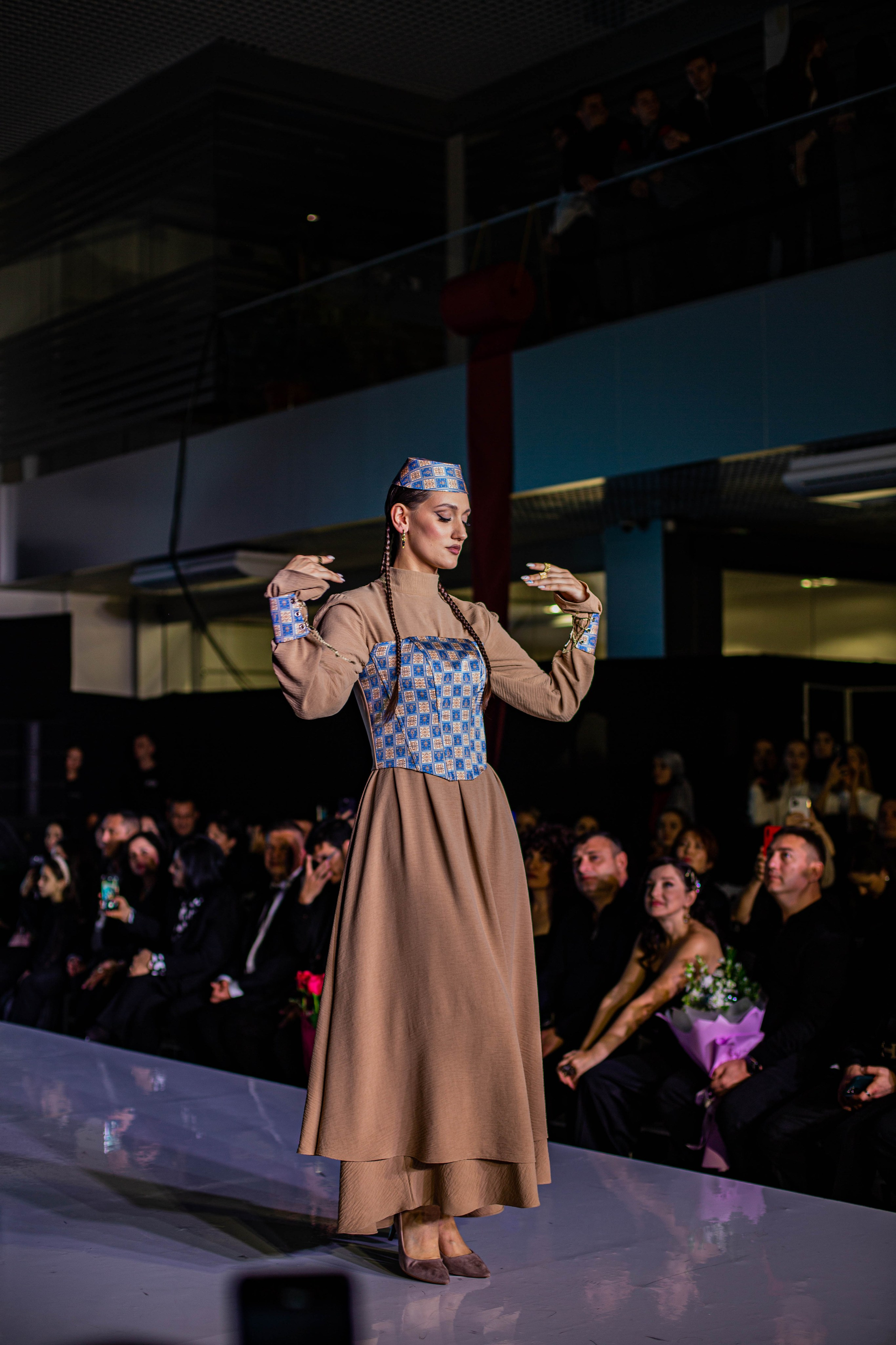 Crimean Tatar fashion show «Urba fashion day». Beye Shevkiyeva Photography